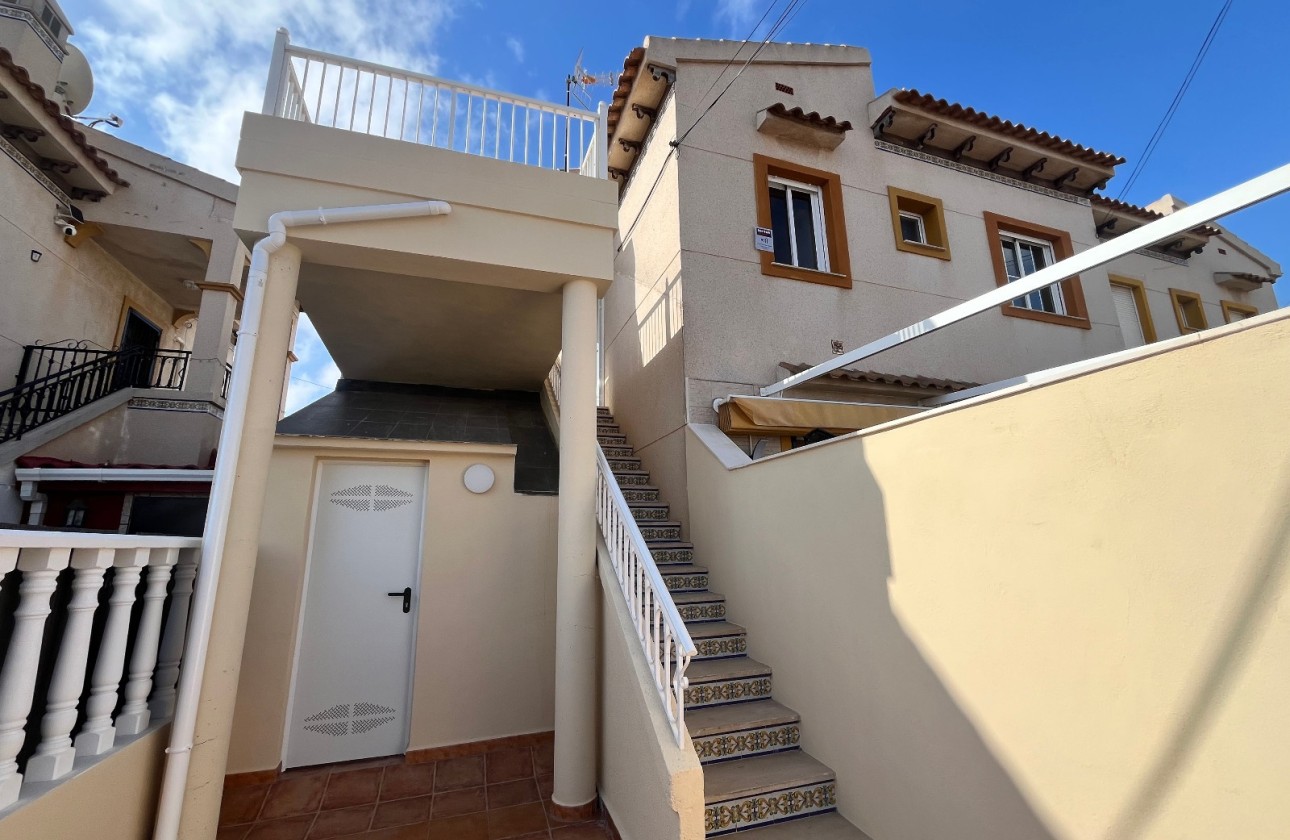 Herverkoop - Appartement / Flat -
Playa Flamenca - Res. San Antonio