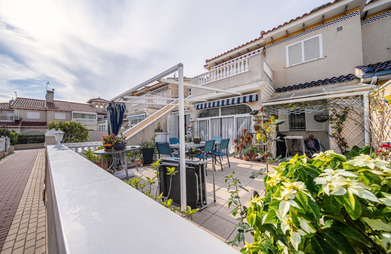 Herverkoop - Appartement / Flat -
Playa Flamenca - Zenia Mar