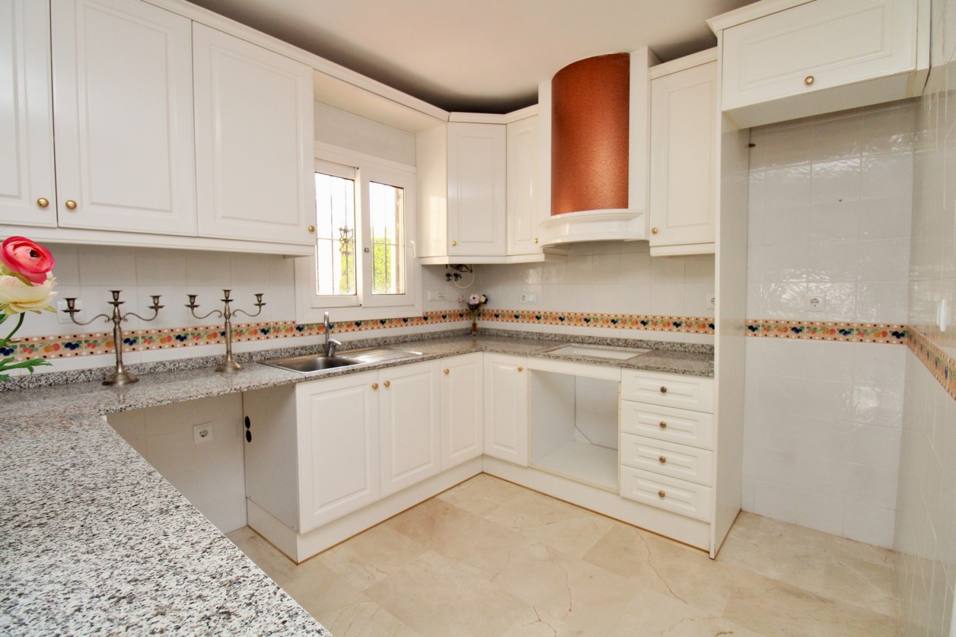 Herverkoop - Appartement / Flat -
Playa Flamenca