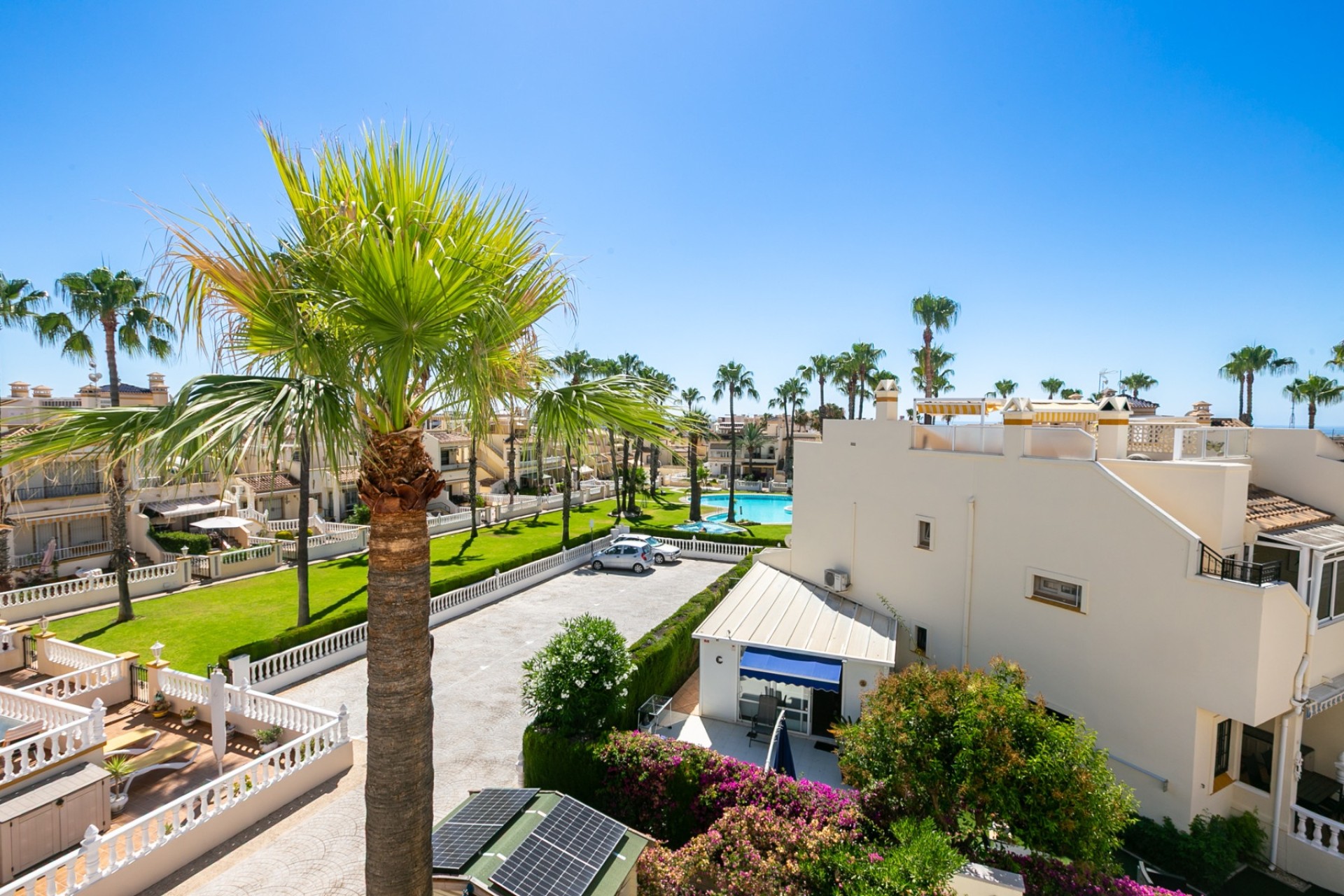 Herverkoop - Appartement / Flat -
Playa Flamenca