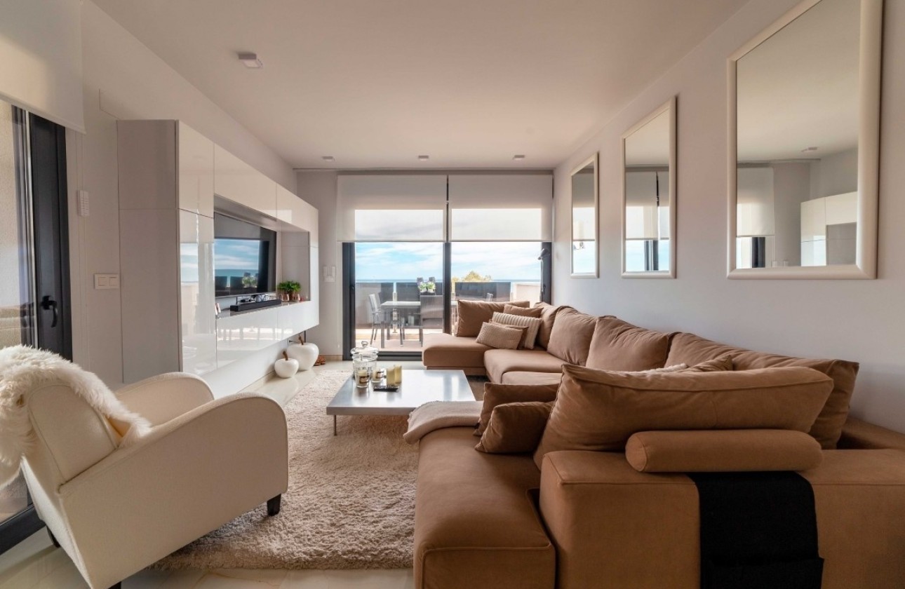 Herverkoop - Appartement / Flat -
Playa Flamenca