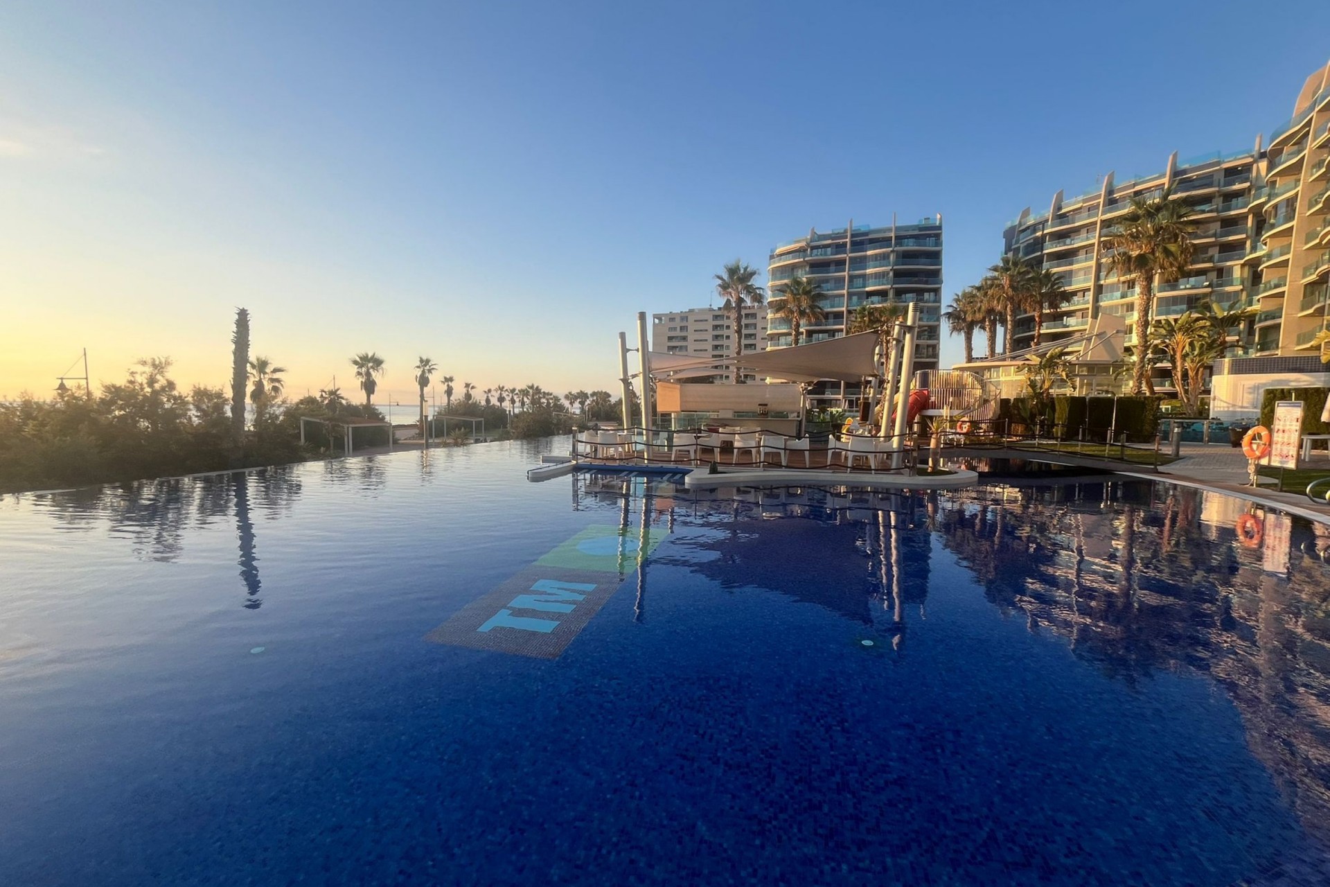 Herverkoop - Appartement / Flat -
Punta Prima - Costa Blanca