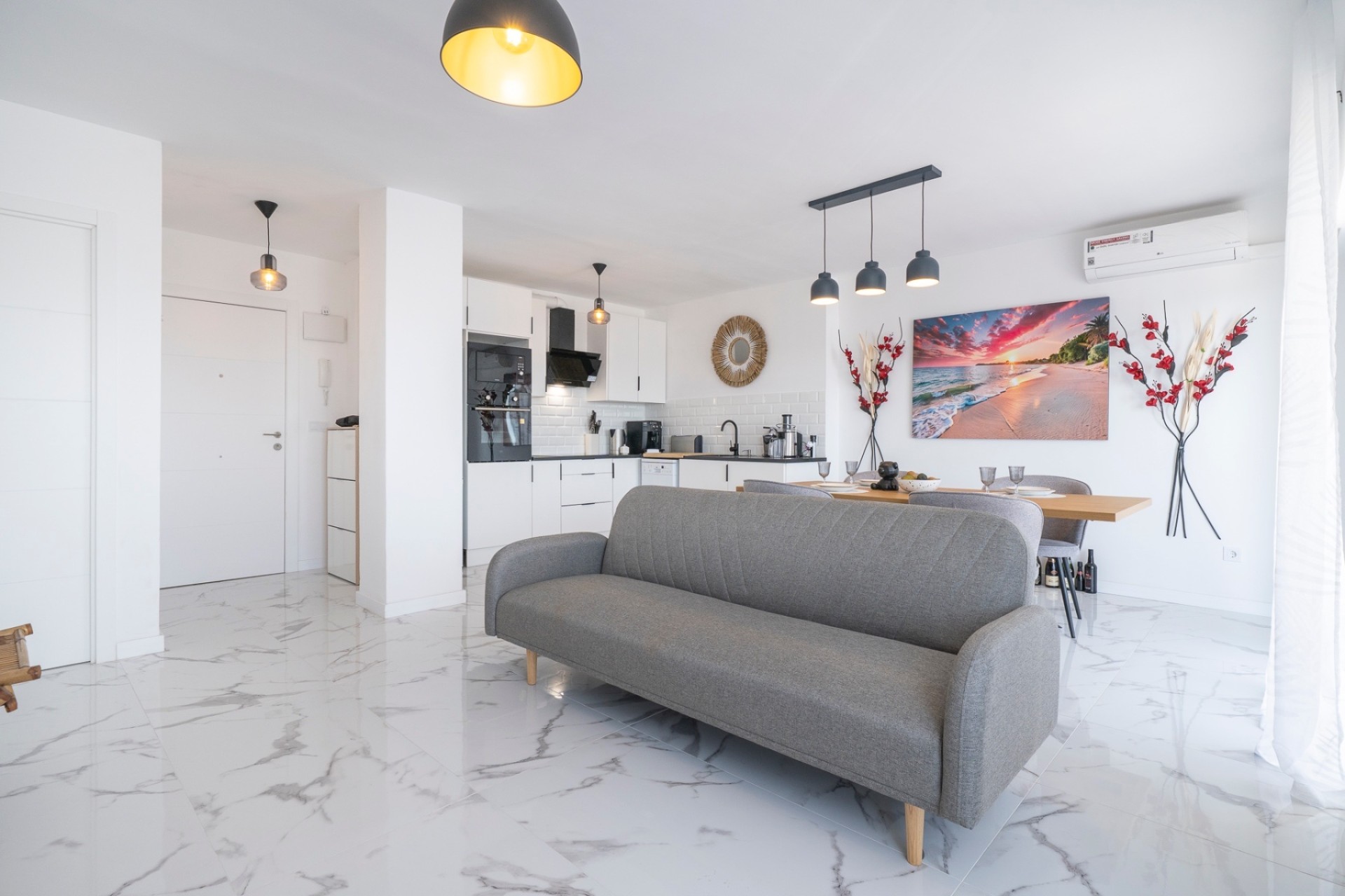 Herverkoop - Appartement / Flat -
Punta Prima