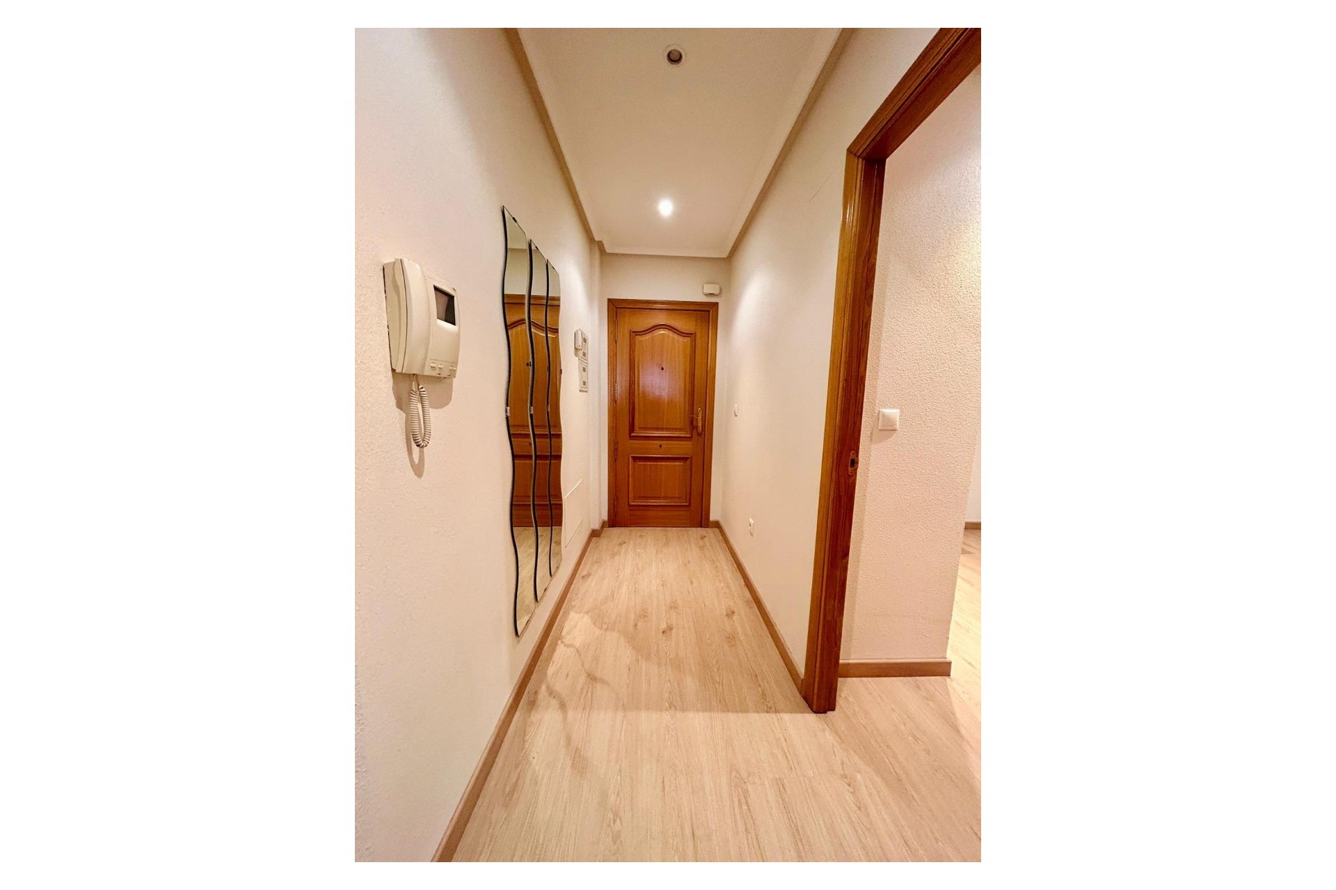 Herverkoop - Appartement / Flat -
San Isidro - Inland