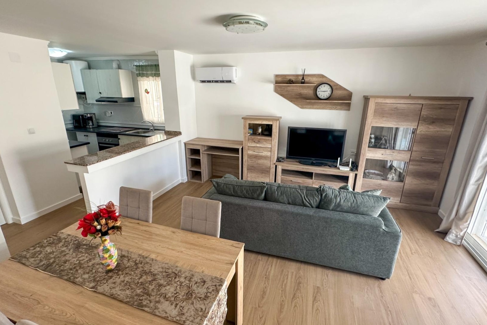 Herverkoop - Appartement / Flat -
San Miguel de Salinas - Las filipinas
