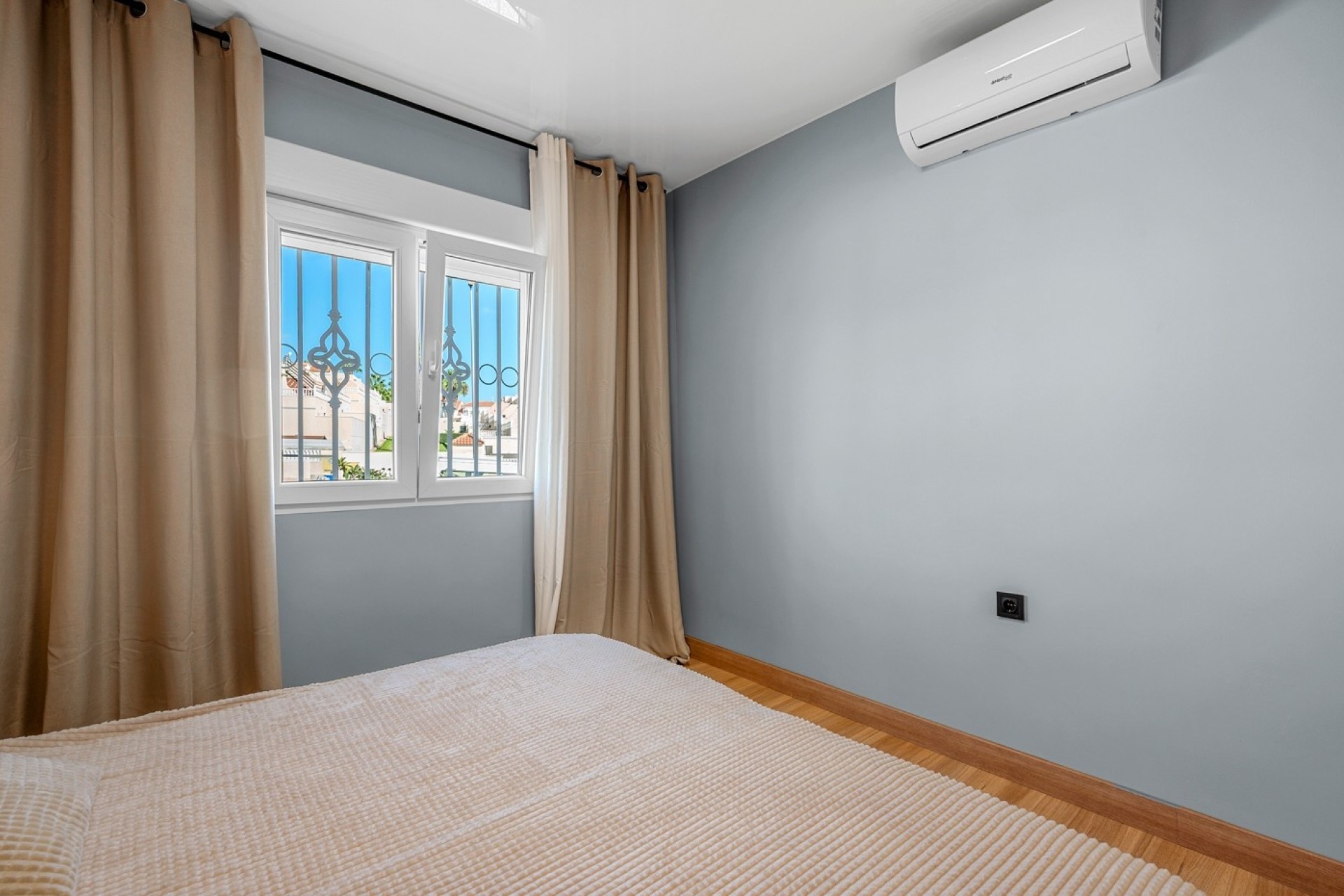 Herverkoop - Appartement / Flat -
San Miguel de Salinas - Orihuela Costa