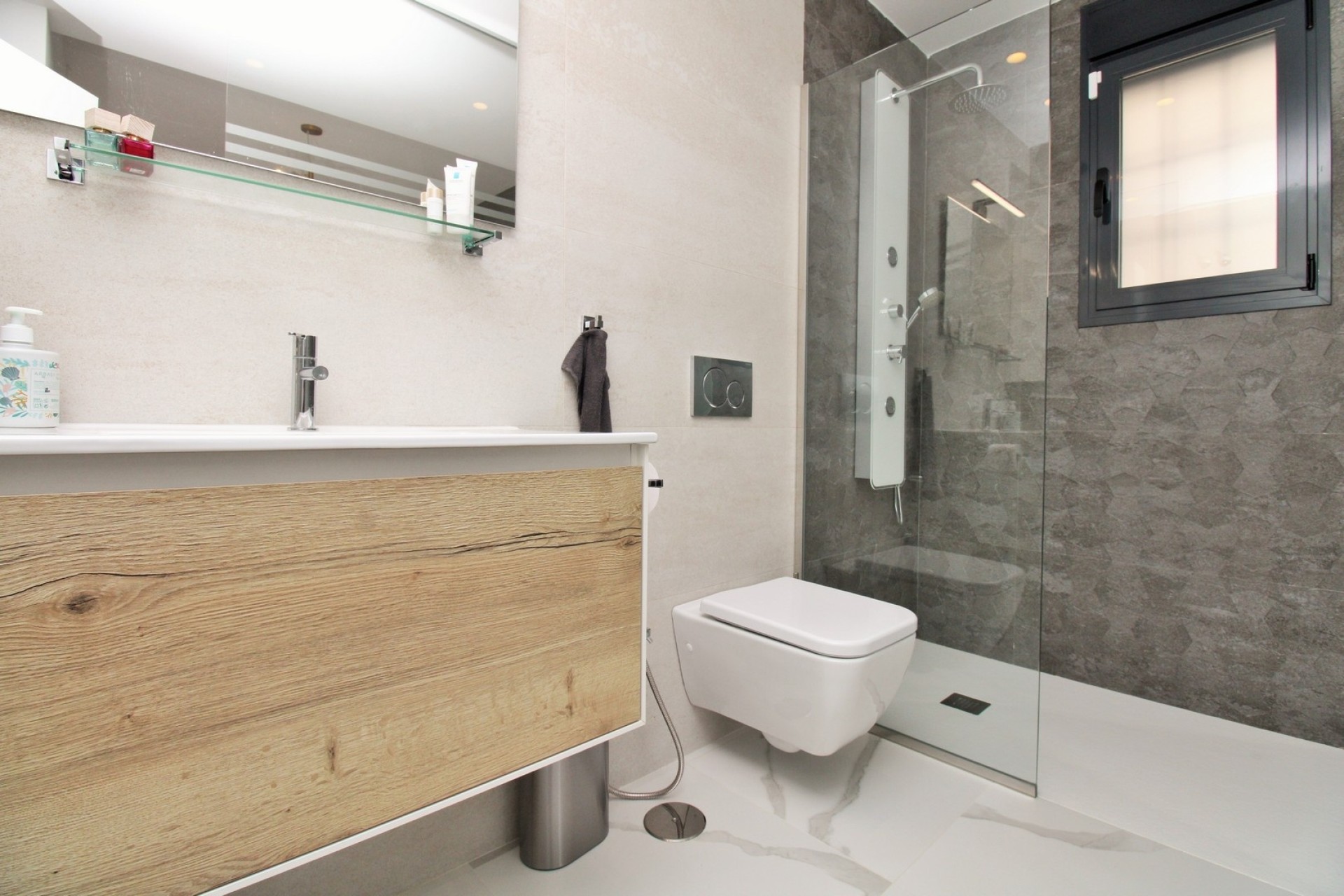 Herverkoop - Appartement / Flat -
San Miguel de Salinas