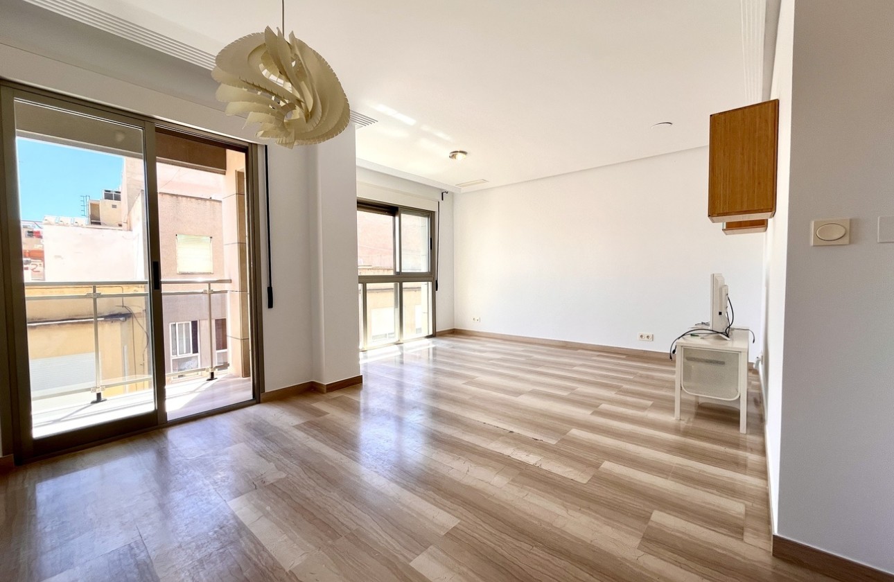 Herverkoop - Appartement / Flat -
Santa Pola - Costa Blanca