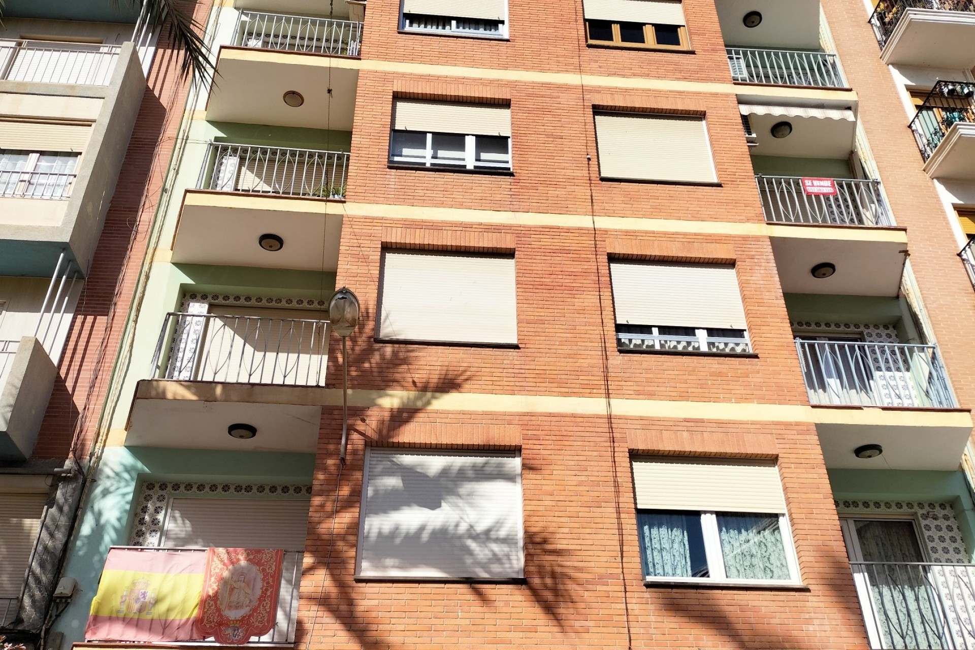 Herverkoop - Appartement / Flat -
SAX - Inland