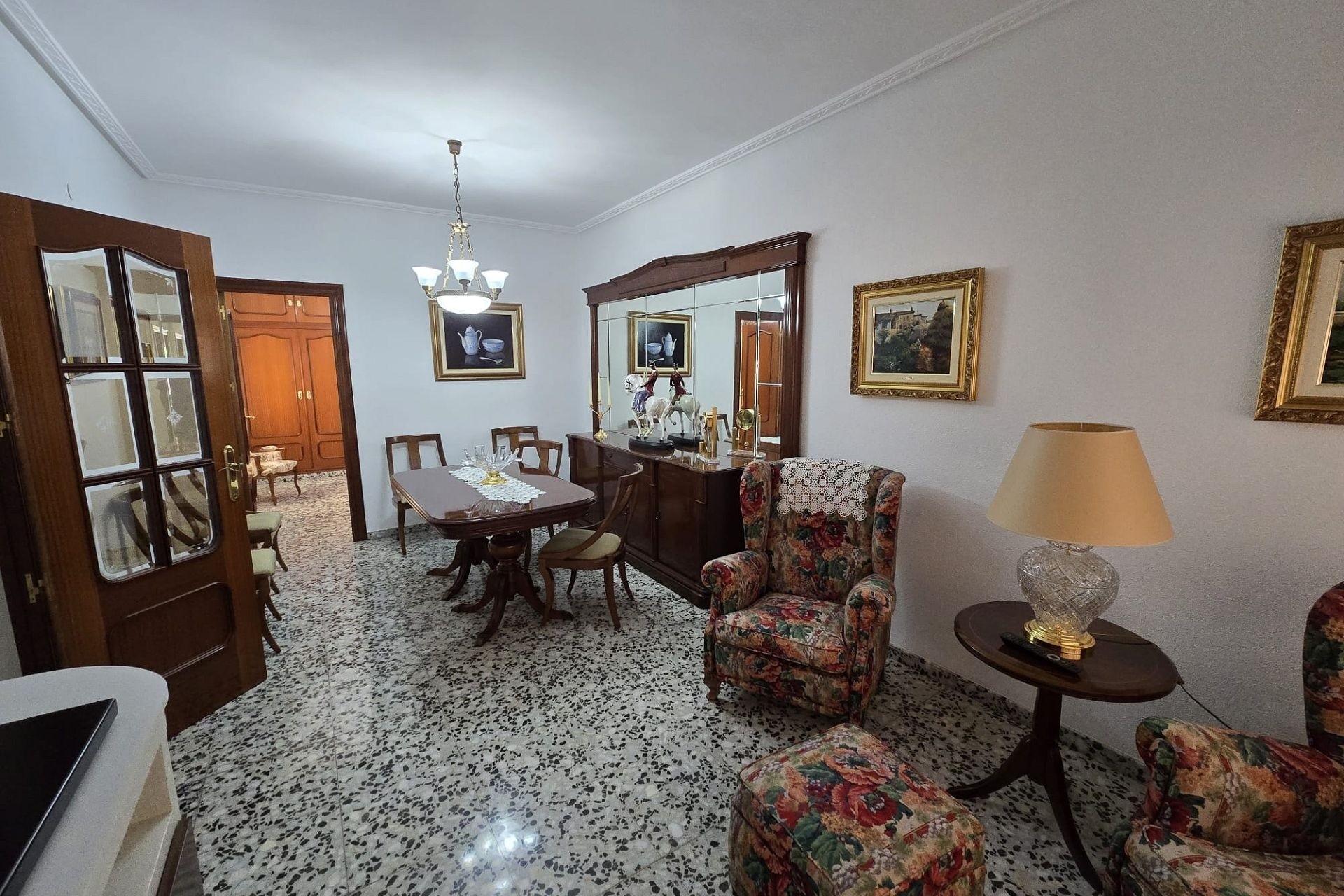 Herverkoop - Appartement / Flat -
SAX