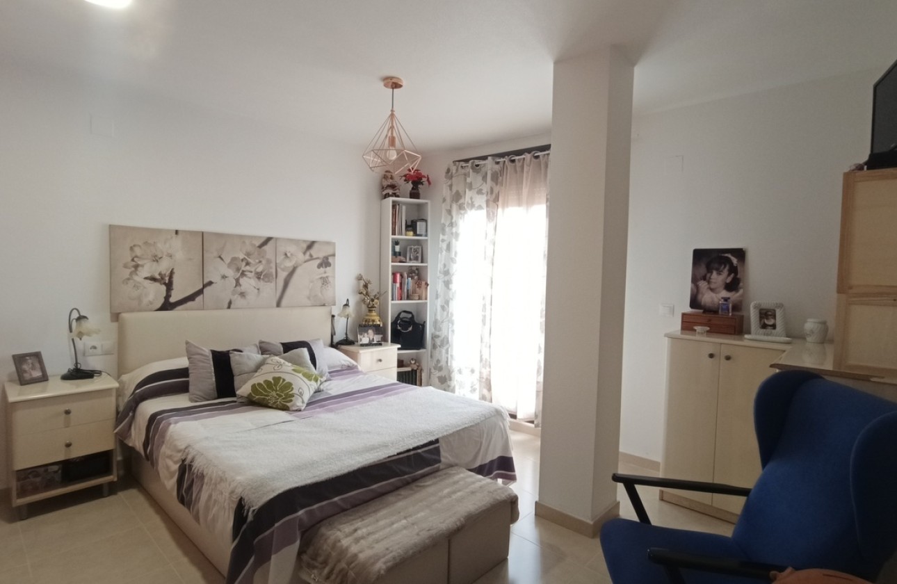 Herverkoop - Appartement / Flat -
Sucina - Inland