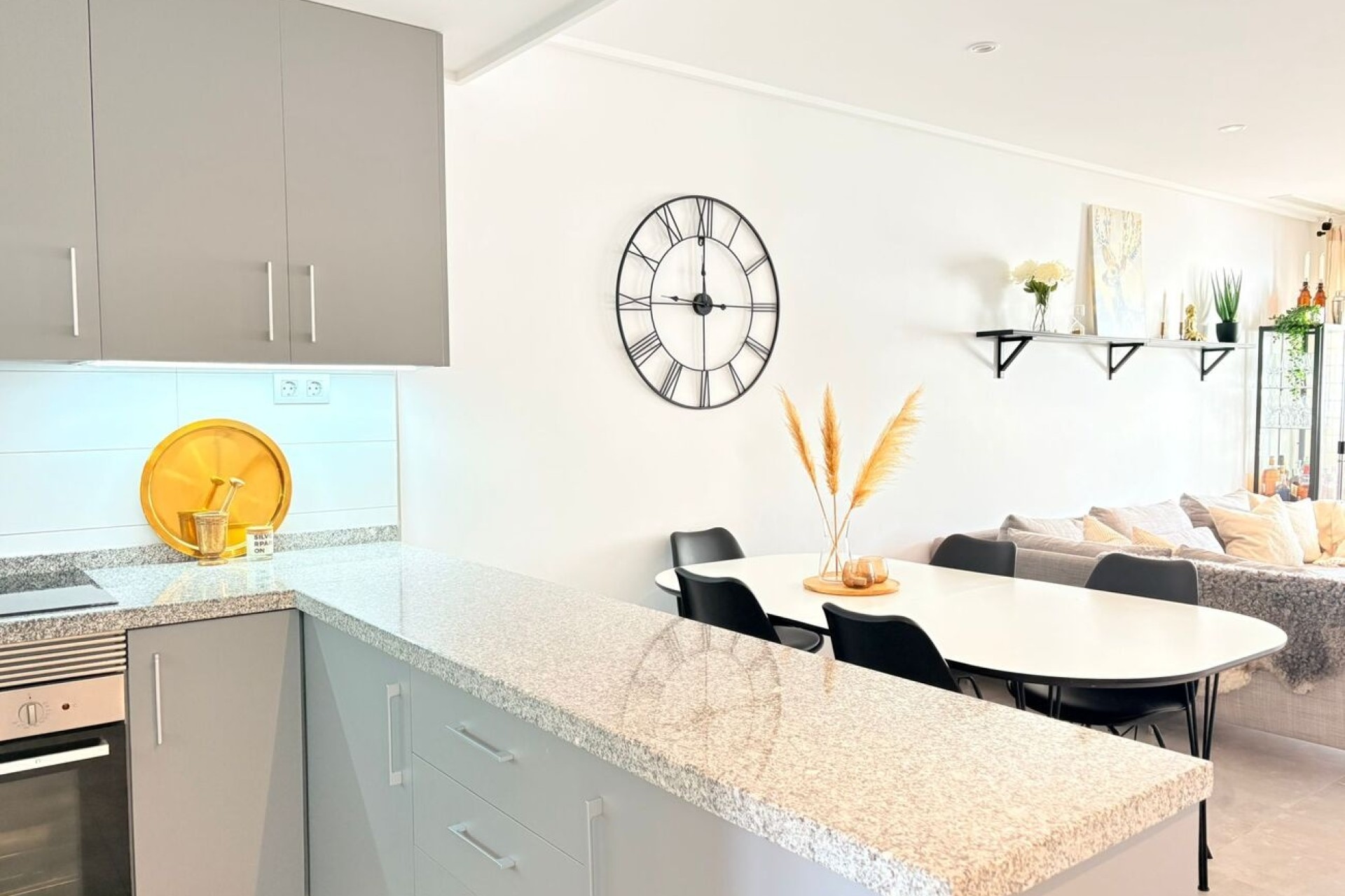 Herverkoop - Appartement / Flat -
Torre de la Horadada - Porto Marina