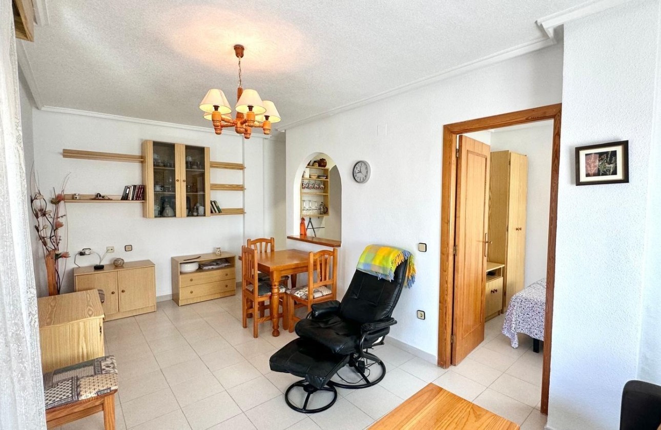 Herverkoop - Appartement / Flat -
Torrevieja - Acequion