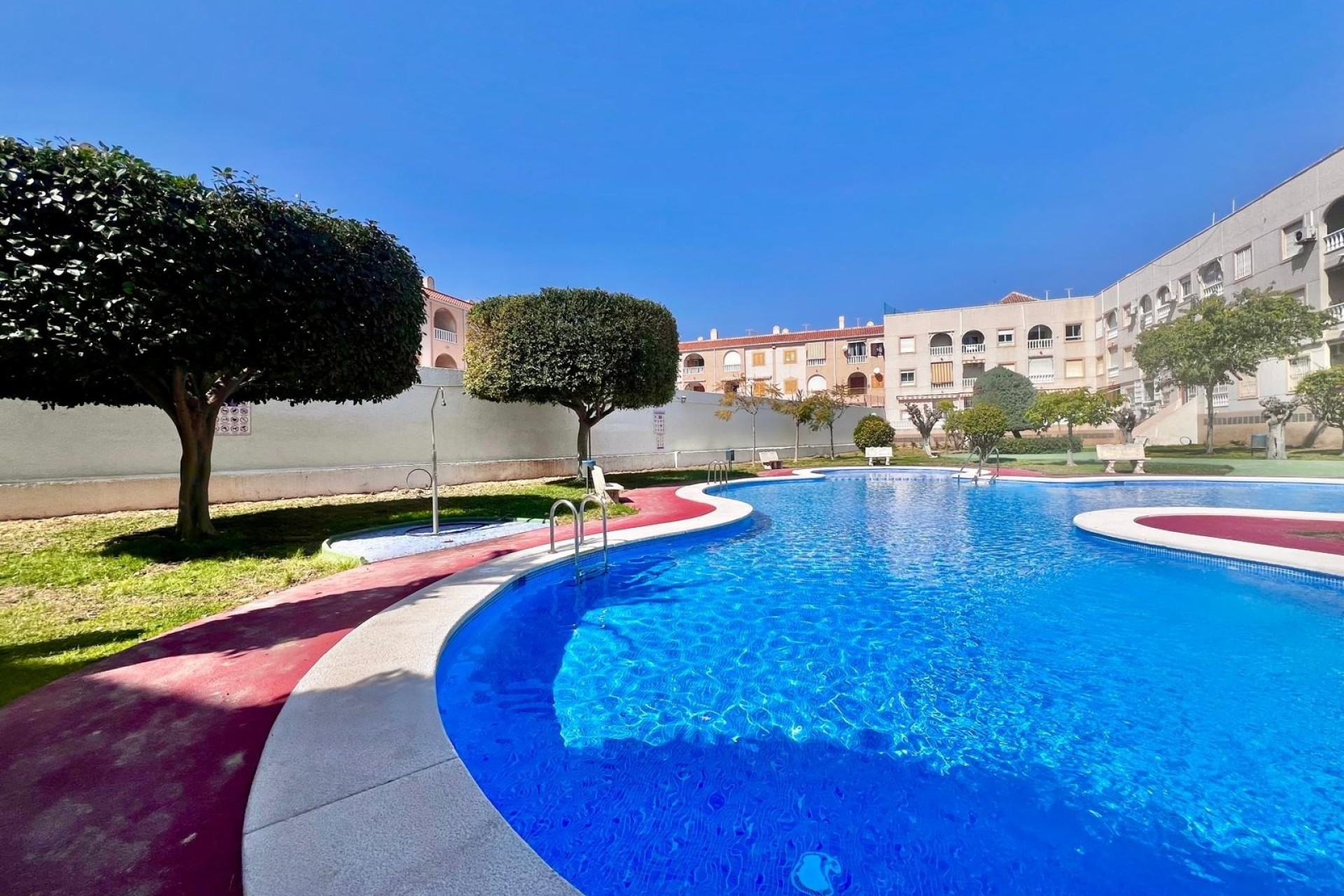 Herverkoop - Appartement / Flat -
Torrevieja - Acequion