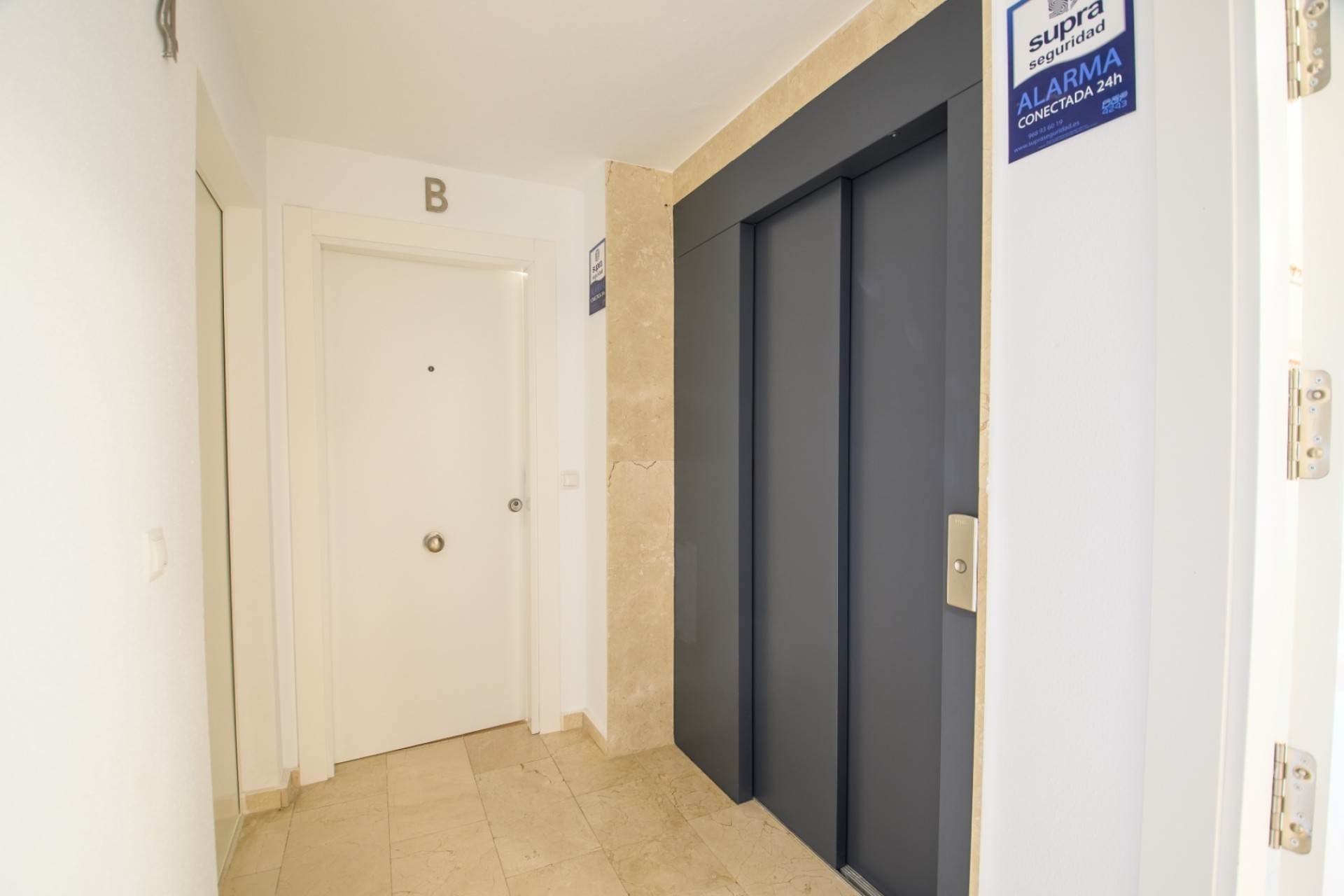 Herverkoop - Appartement / Flat -
Torrevieja - Acequion