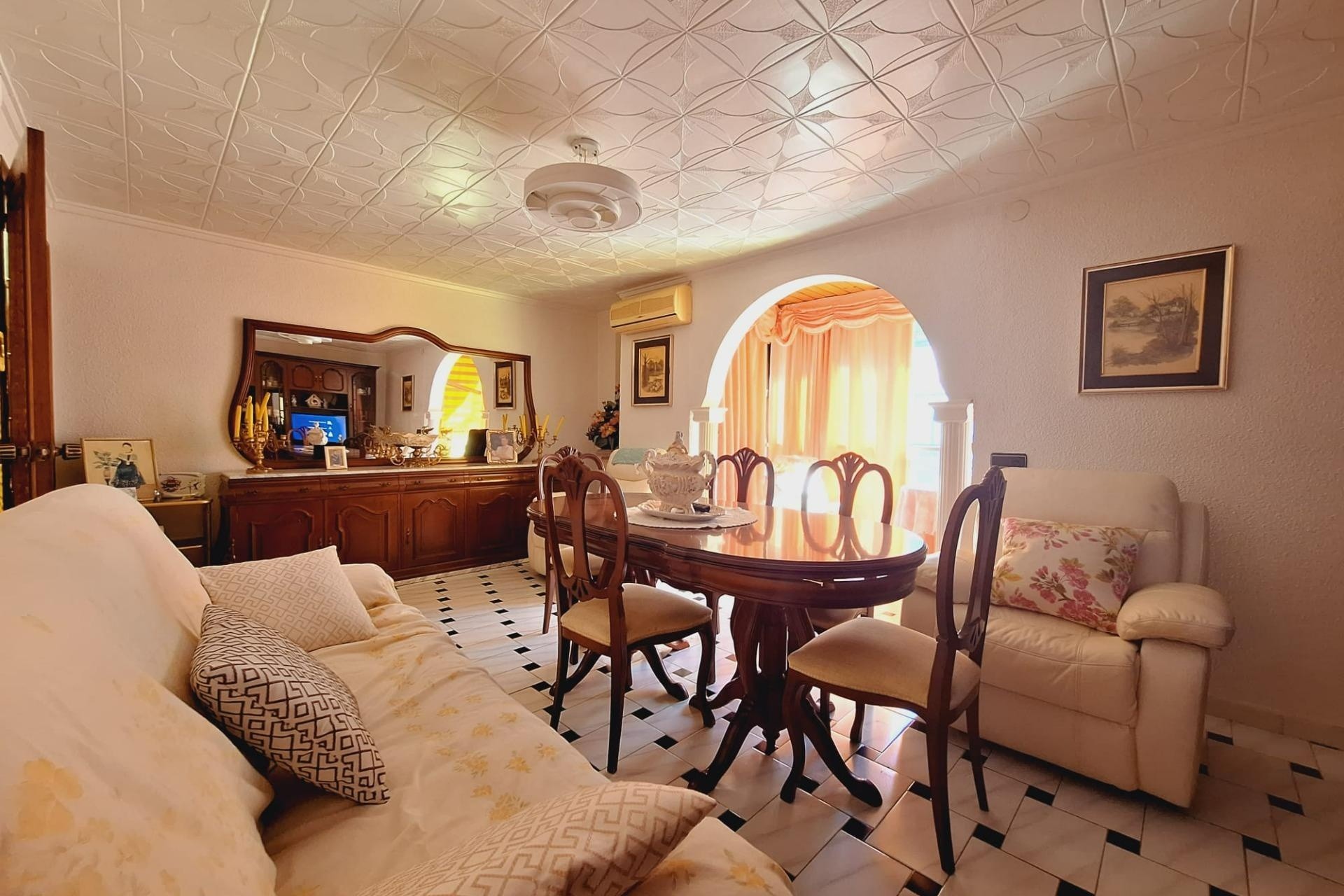 Herverkoop - Appartement / Flat -
Torrevieja - Acequion