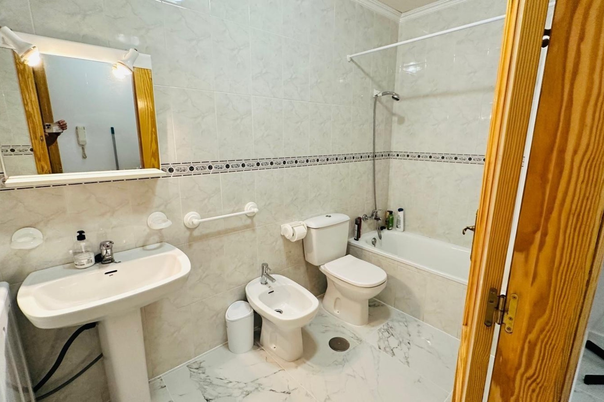 Herverkoop - Appartement / Flat -
Torrevieja - Acequion