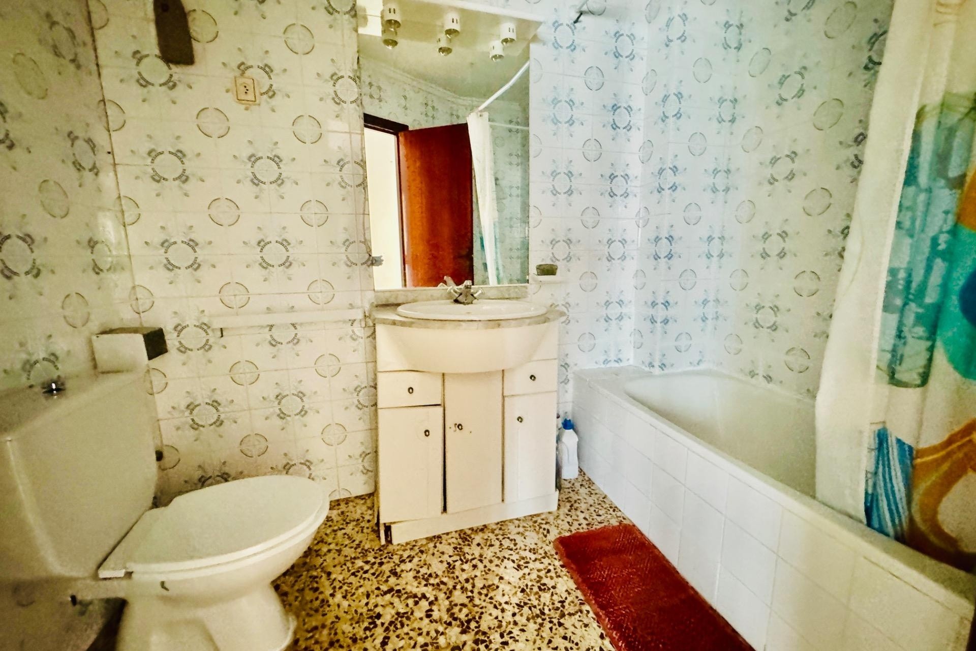 Herverkoop - Appartement / Flat -
Torrevieja - Acequion