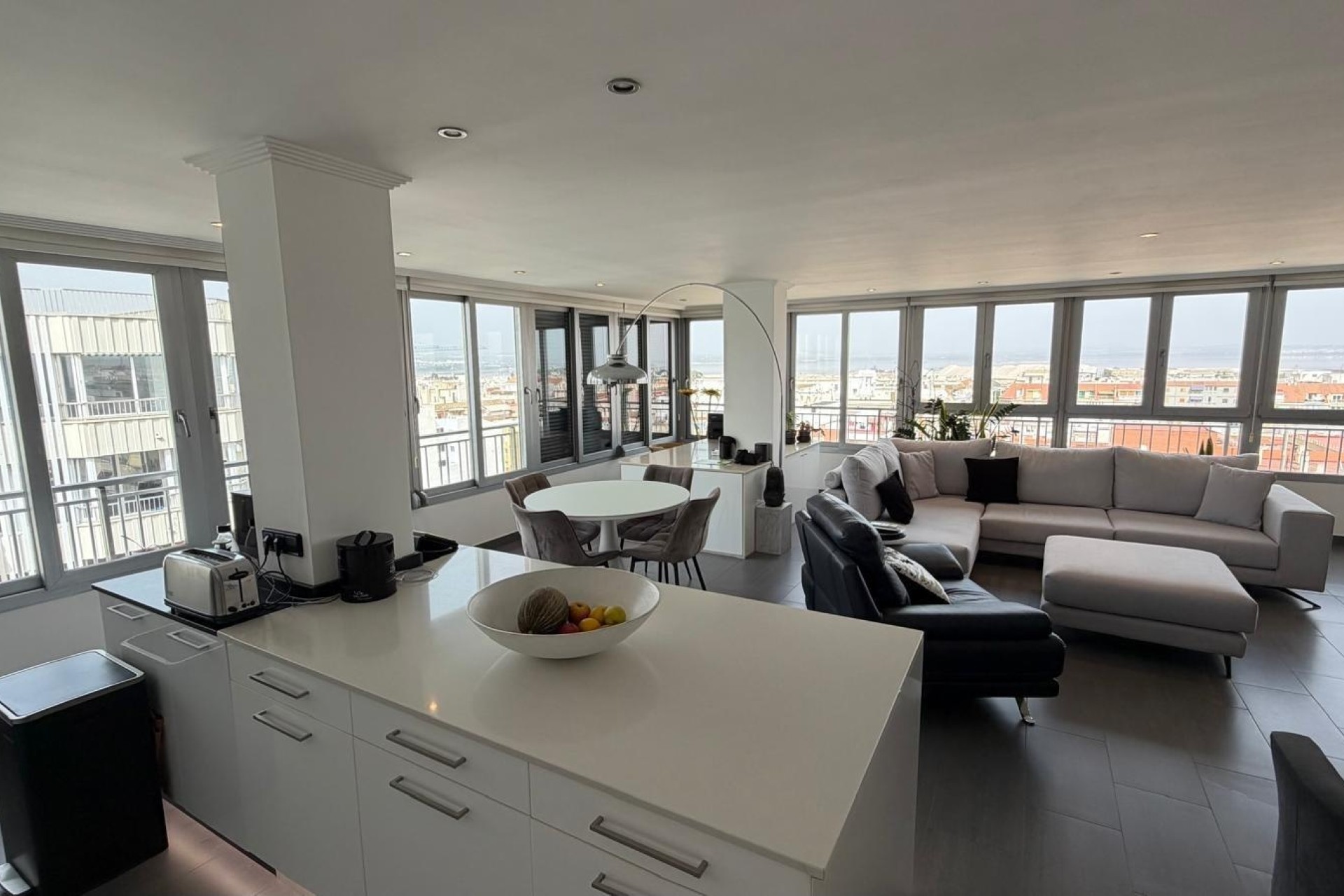 Herverkoop - Appartement / Flat -
Torrevieja - Acequion