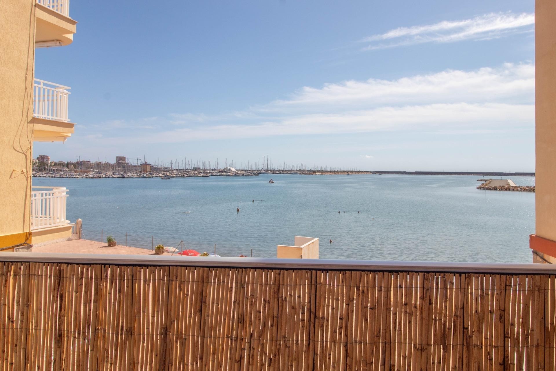 Herverkoop - Appartement / Flat -
Torrevieja - Acequion