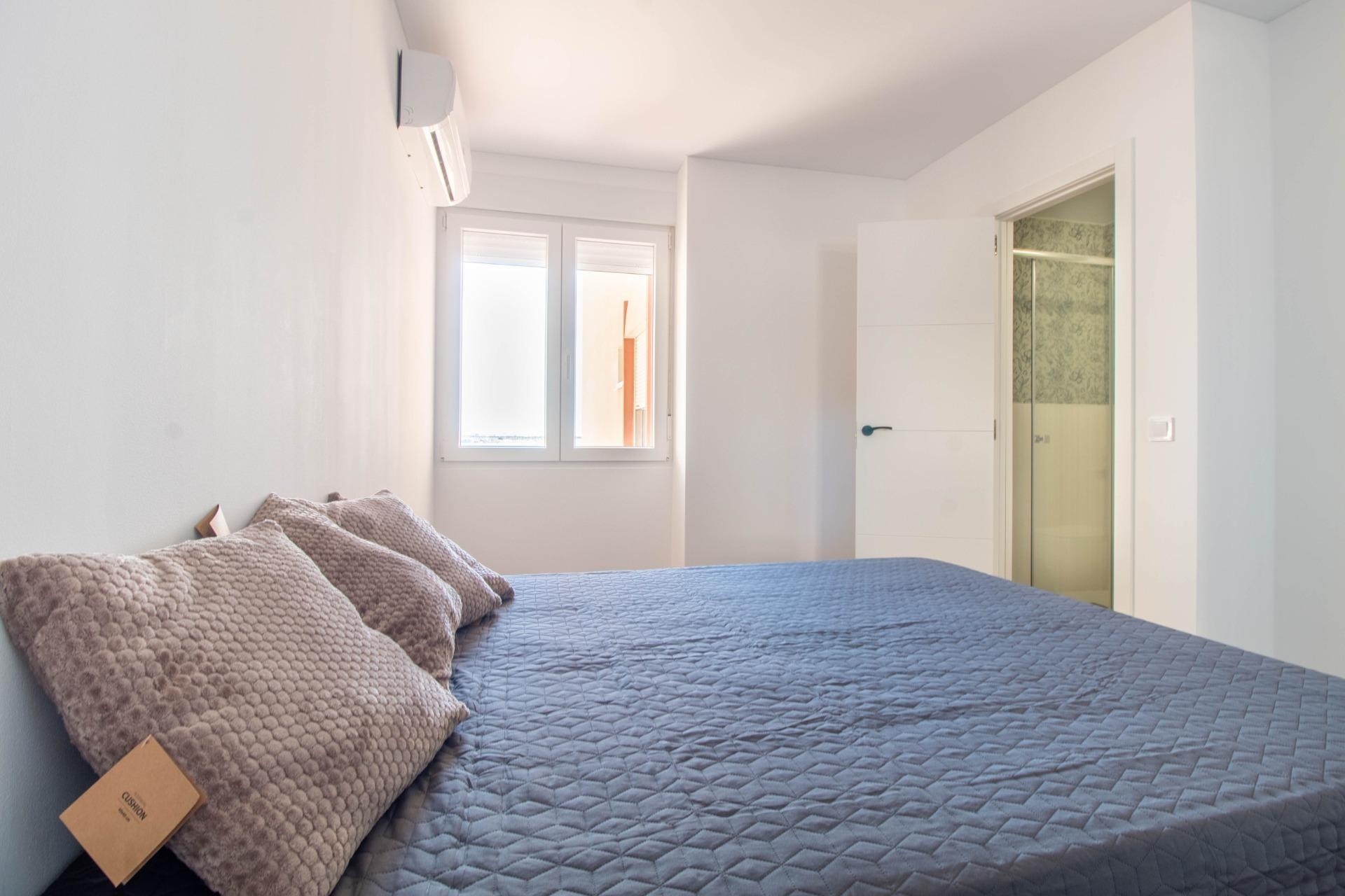 Herverkoop - Appartement / Flat -
Torrevieja - Acequion