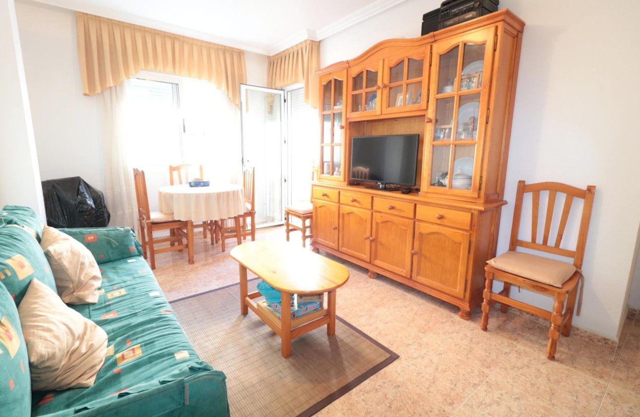Herverkoop - Appartement / Flat -
Torrevieja - Acequion