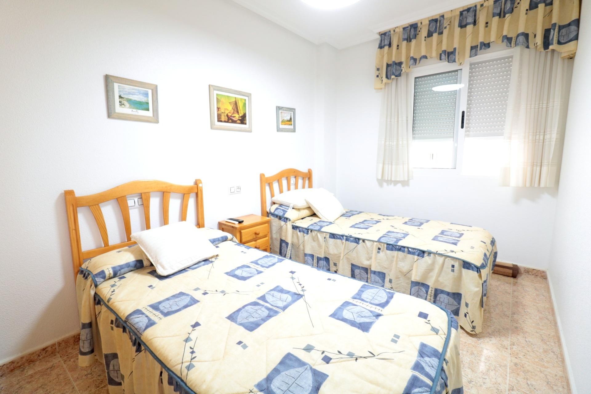 Herverkoop - Appartement / Flat -
Torrevieja - Acequion