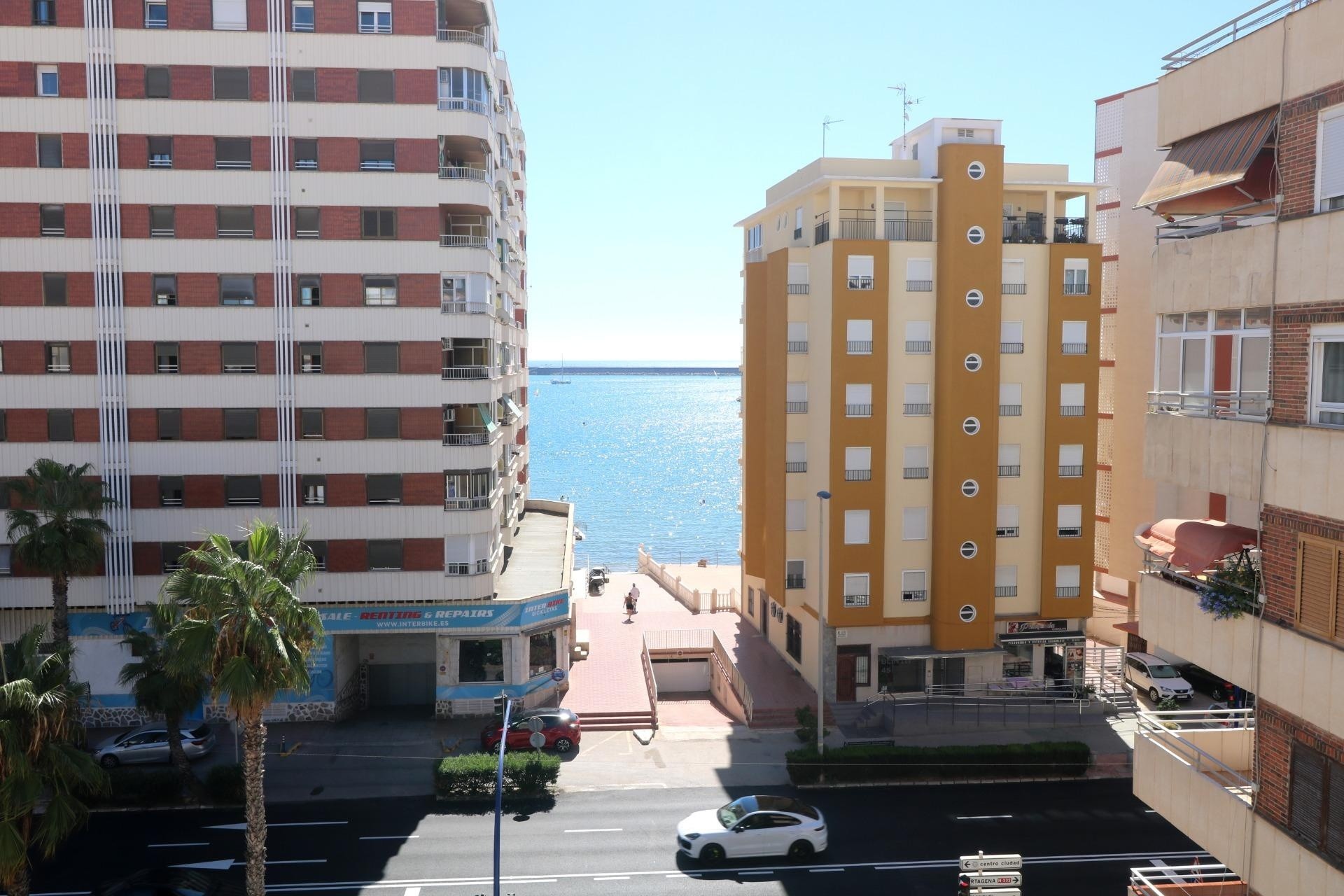 Herverkoop - Appartement / Flat -
Torrevieja - Acequion