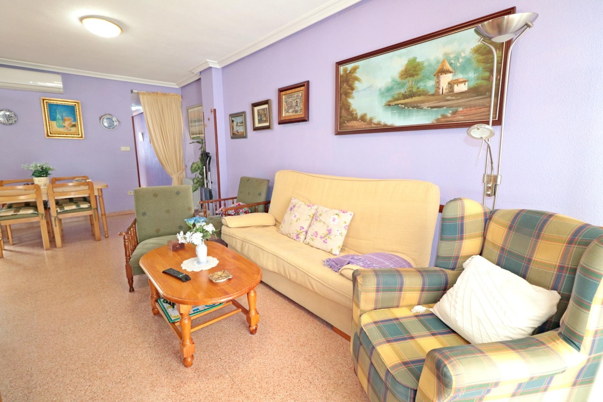 Herverkoop - Appartement / Flat -
Torrevieja - Acequion