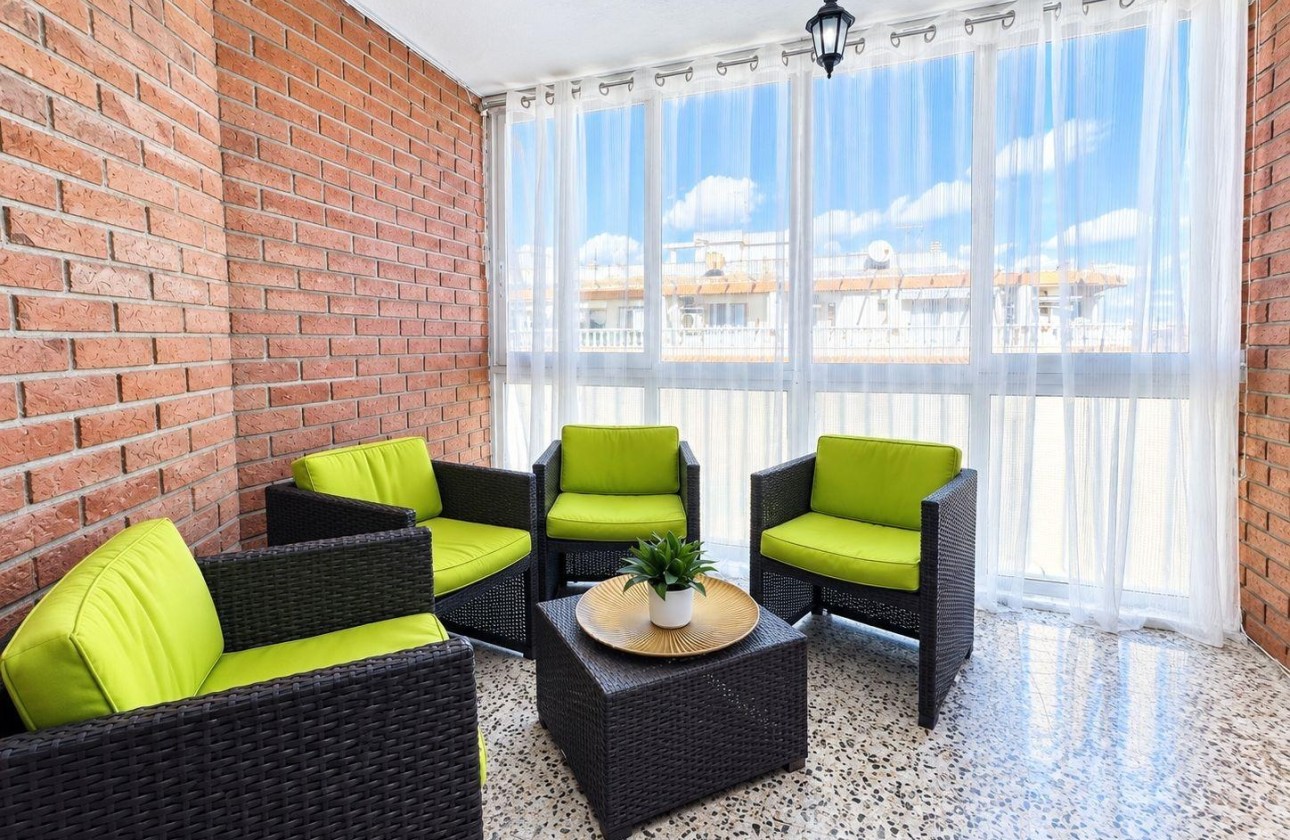 Herverkoop - Appartement / Flat -
Torrevieja - Acequion