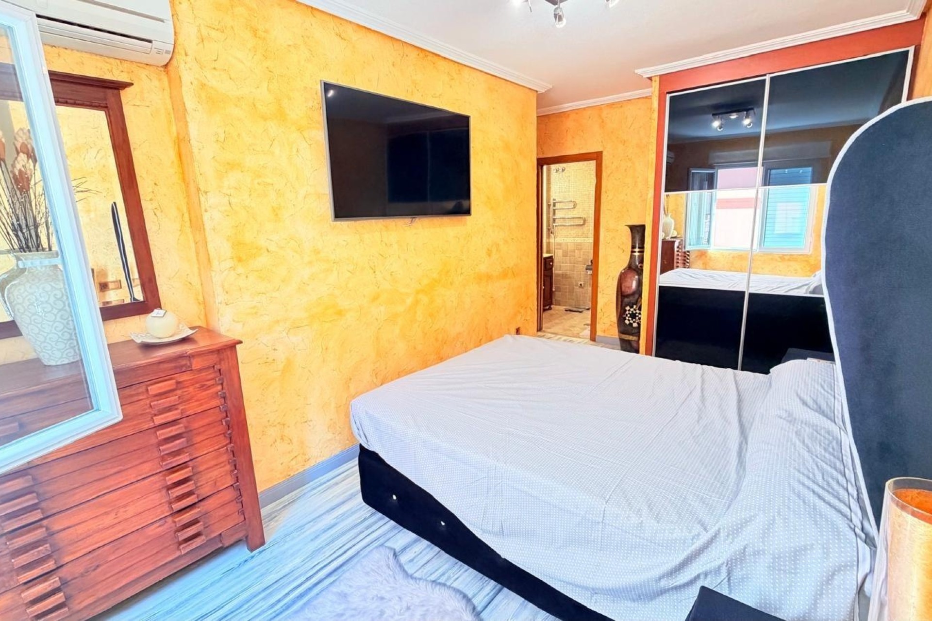 Herverkoop - Appartement / Flat -
Torrevieja - Acequion