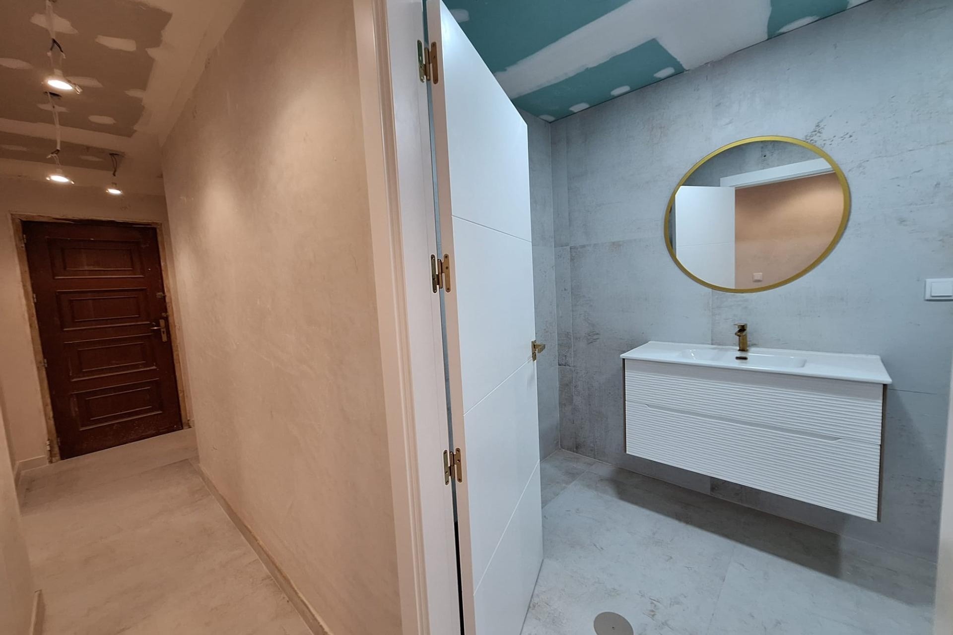 Herverkoop - Appartement / Flat -
Torrevieja - Acequion