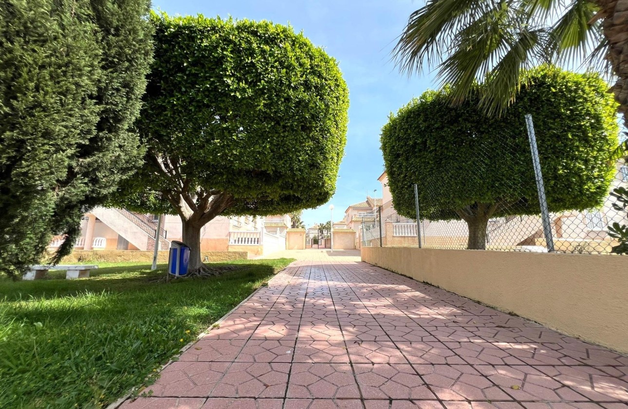 Herverkoop - Appartement / Flat -
Torrevieja - Aguas Nuevas