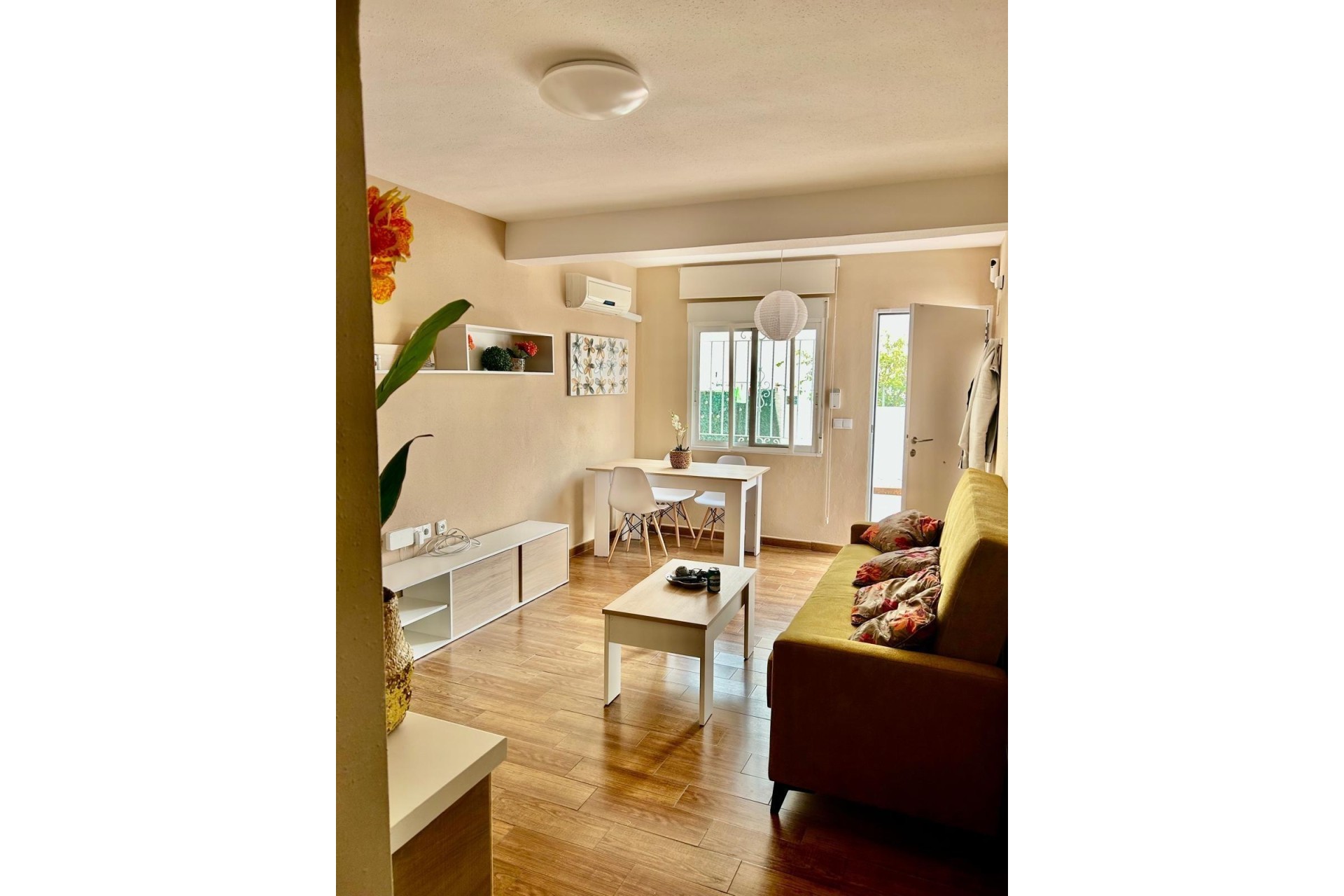 Herverkoop - Appartement / Flat -
Torrevieja - Aguas Nuevas