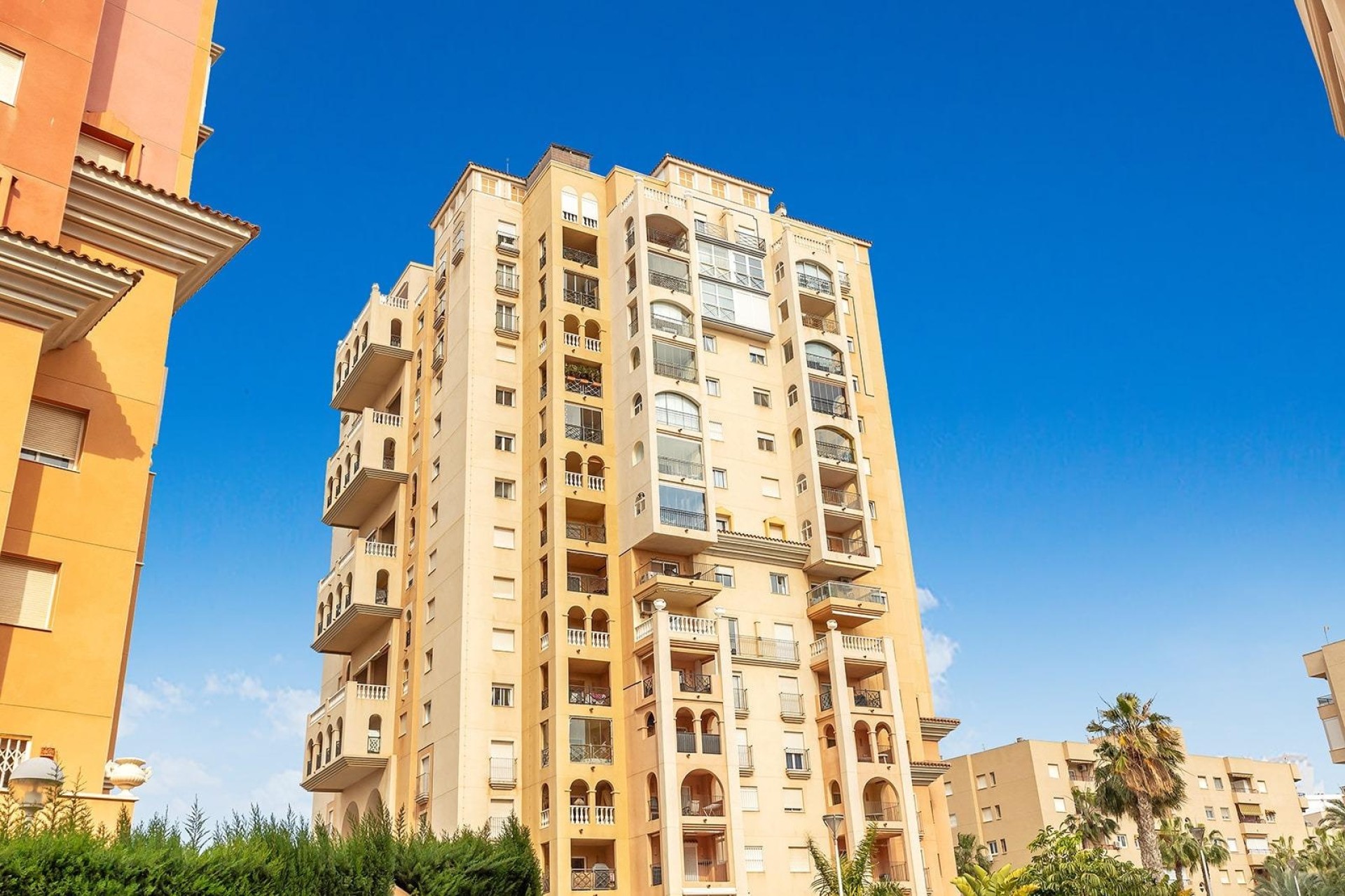 Herverkoop - Appartement / Flat -
Torrevieja - Aldea del mar