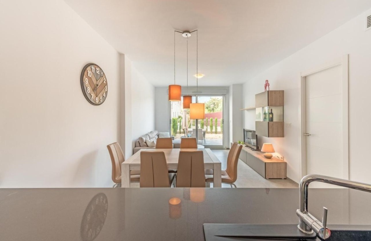 Herverkoop - Appartement / Flat -
Torrevieja - Auguas Neuvas
