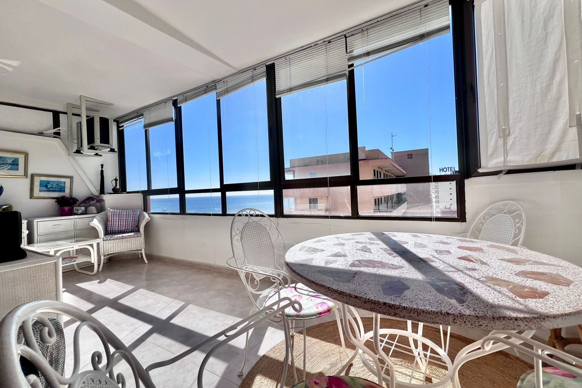Herverkoop - Appartement / Flat -
Torrevieja - Cabo Cervera