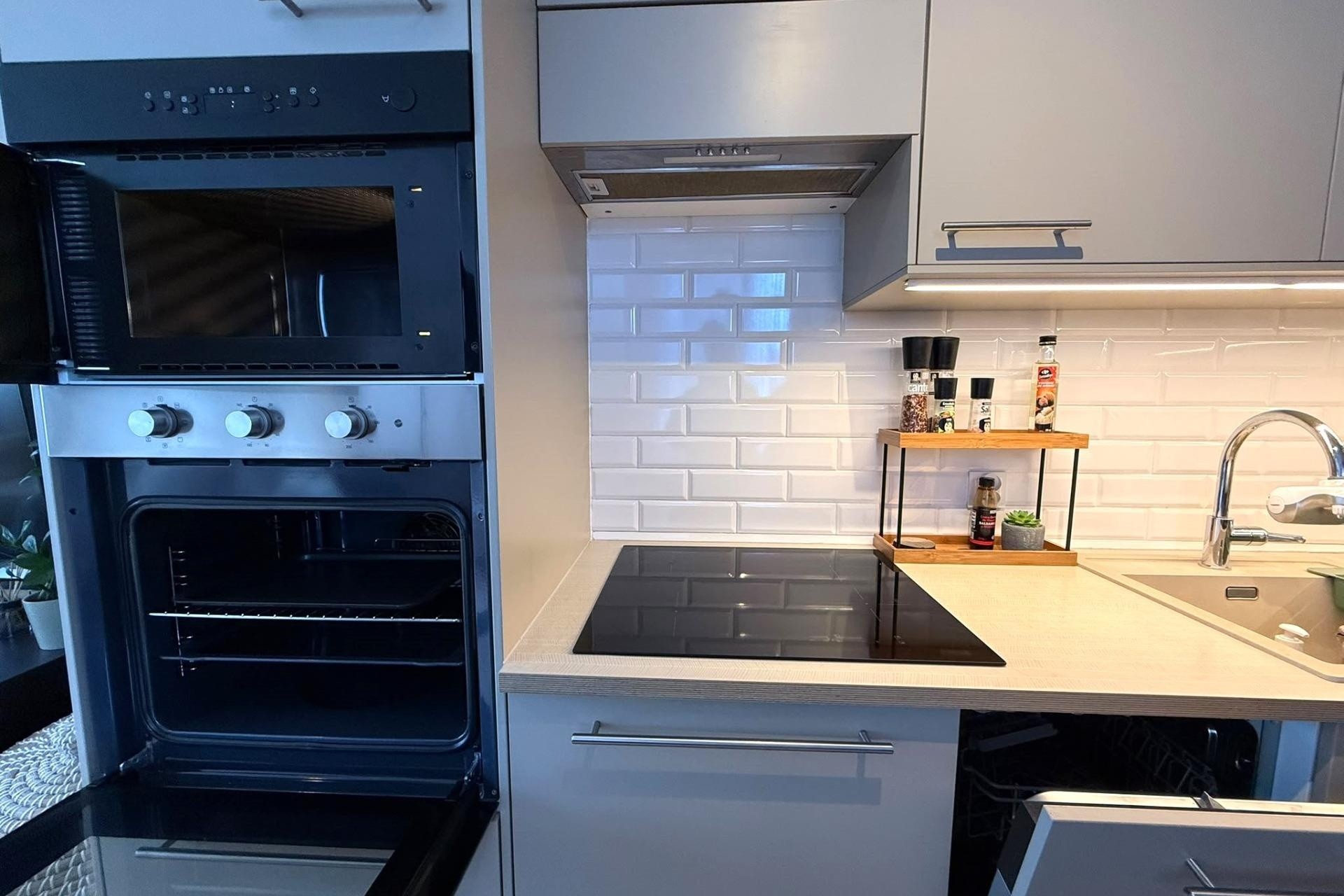 Herverkoop - Appartement / Flat -
Torrevieja - Calas blanca