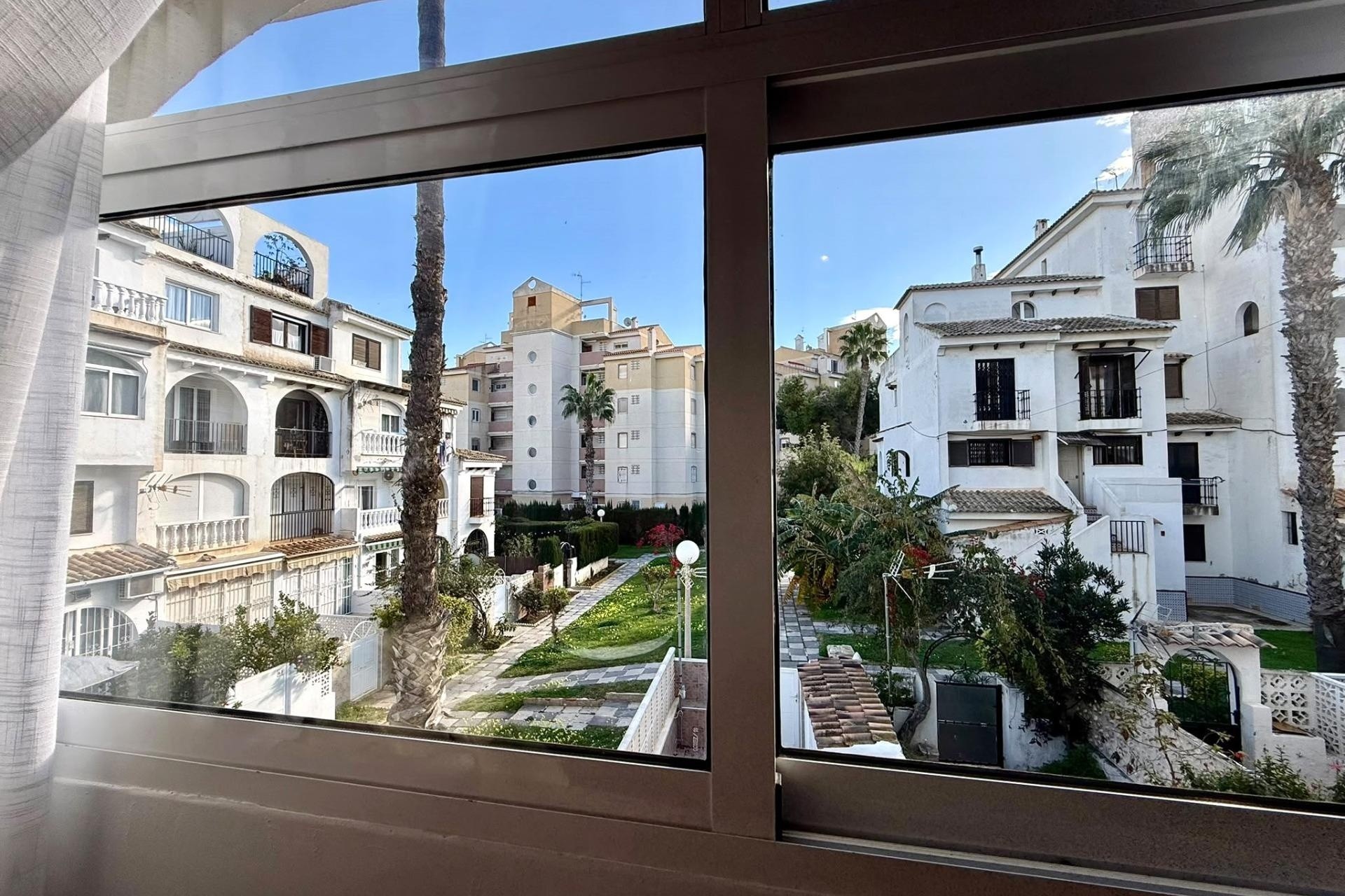Herverkoop - Appartement / Flat -
Torrevieja - Calas blanca