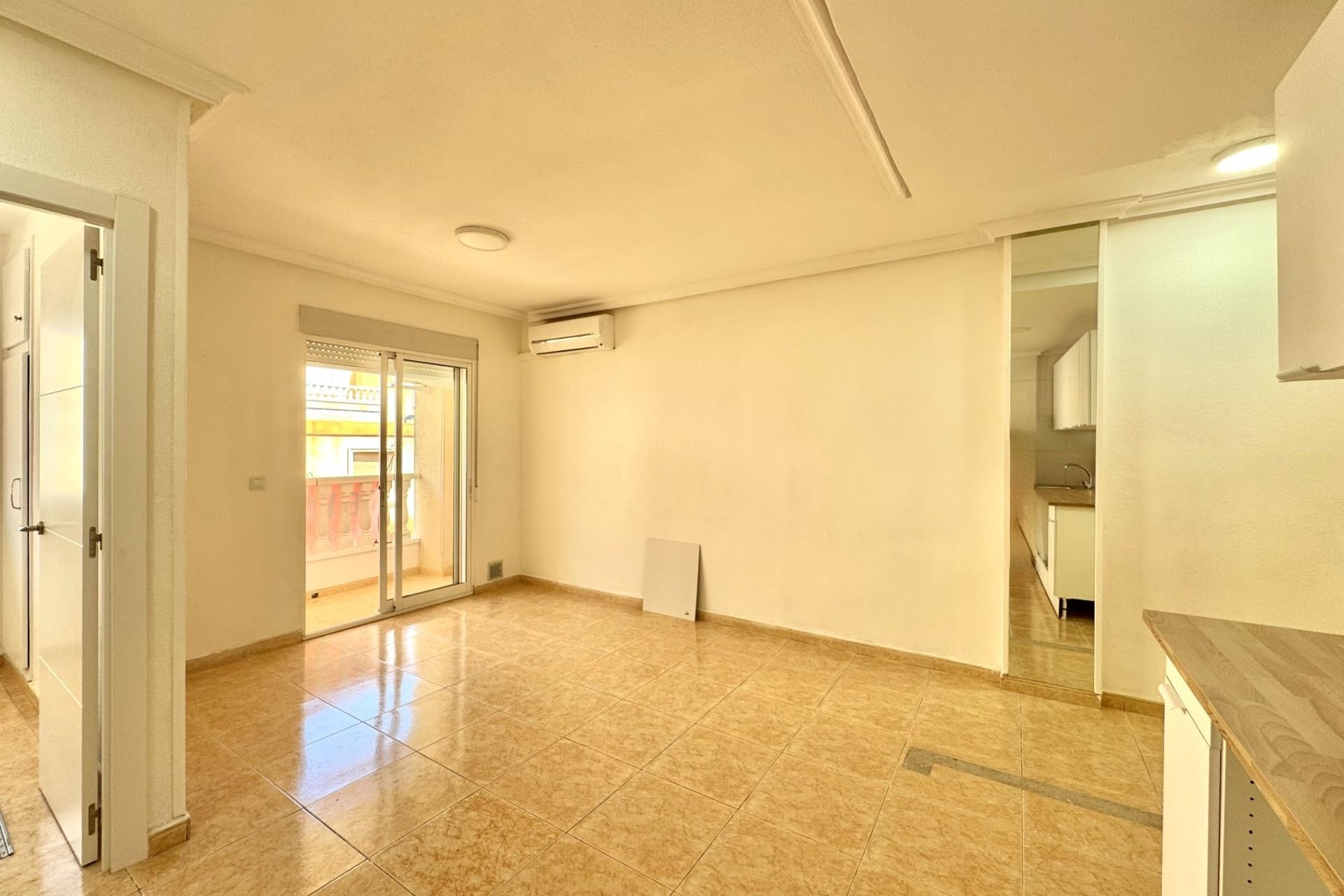 Herverkoop - Appartement / Flat -
Torrevieja - Center