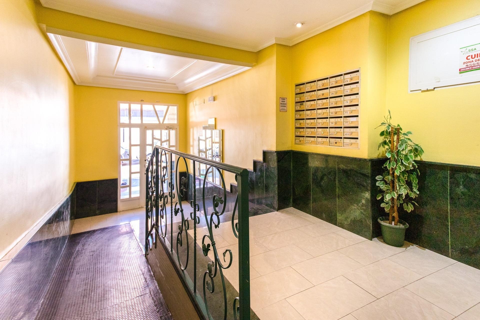 Herverkoop - Appartement / Flat -
Torrevieja - Center