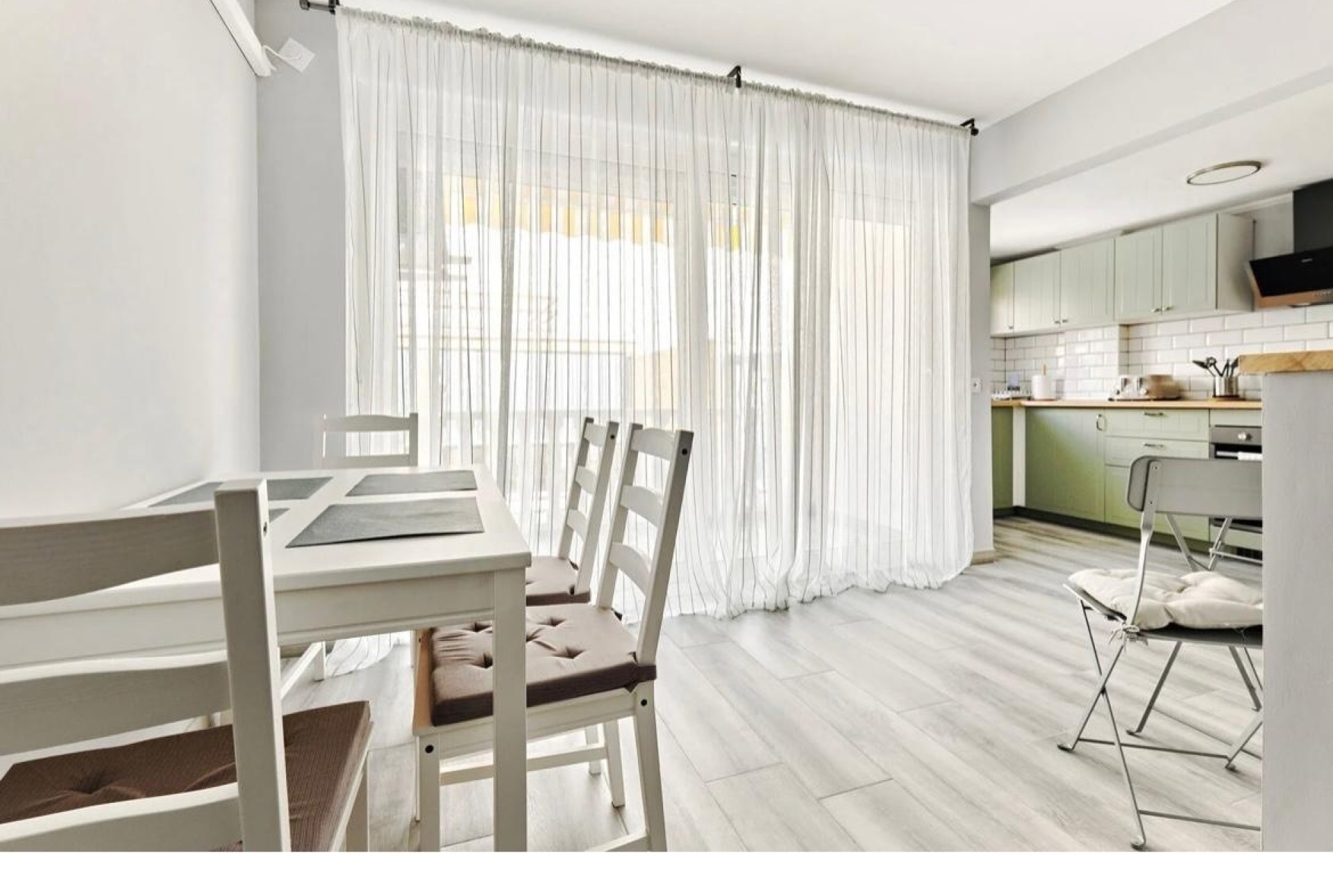 Herverkoop - Appartement / Flat -
Torrevieja - Center