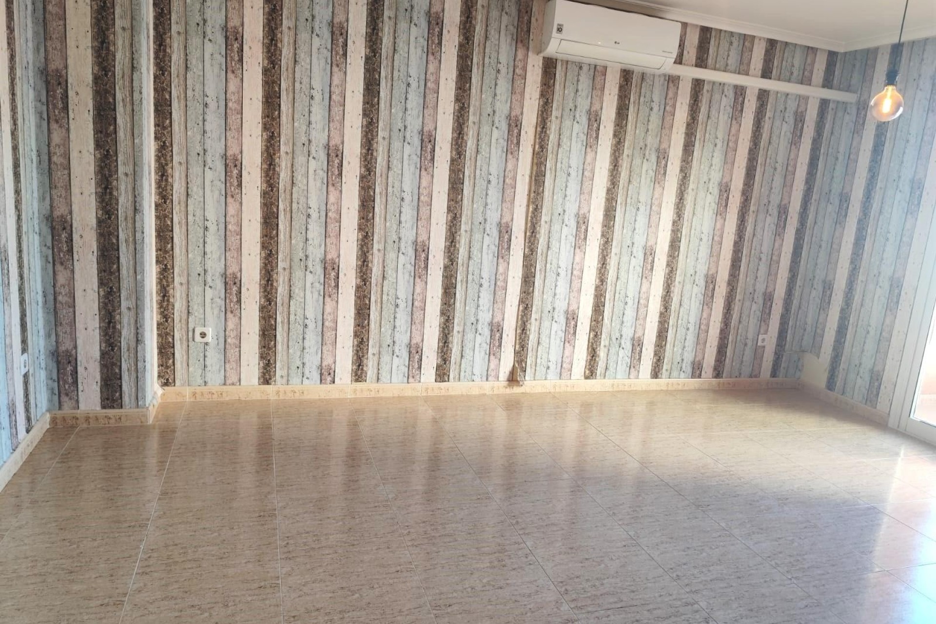 Herverkoop - Appartement / Flat -
Torrevieja - Center
