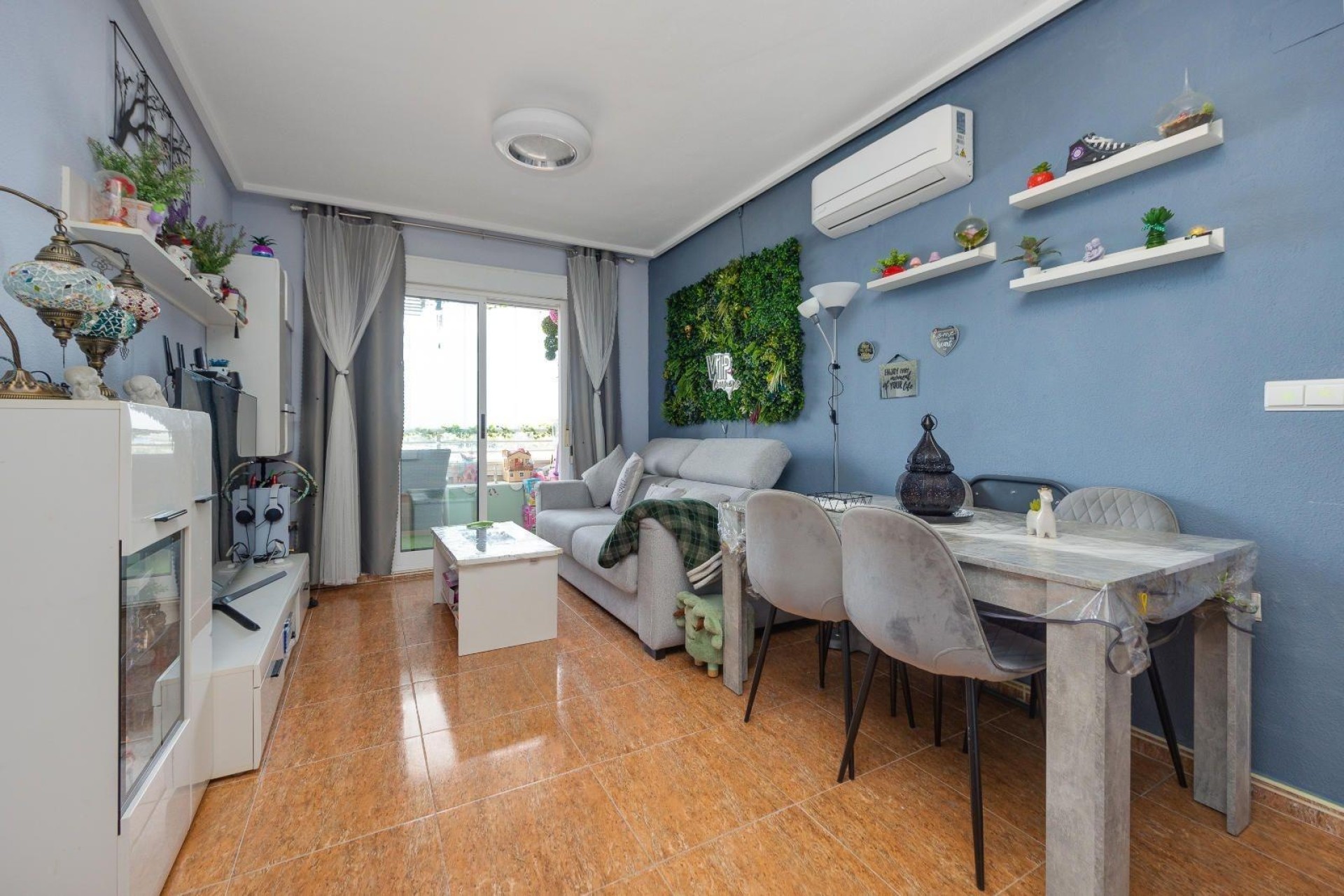 Herverkoop - Appartement / Flat -
Torrevieja - Center