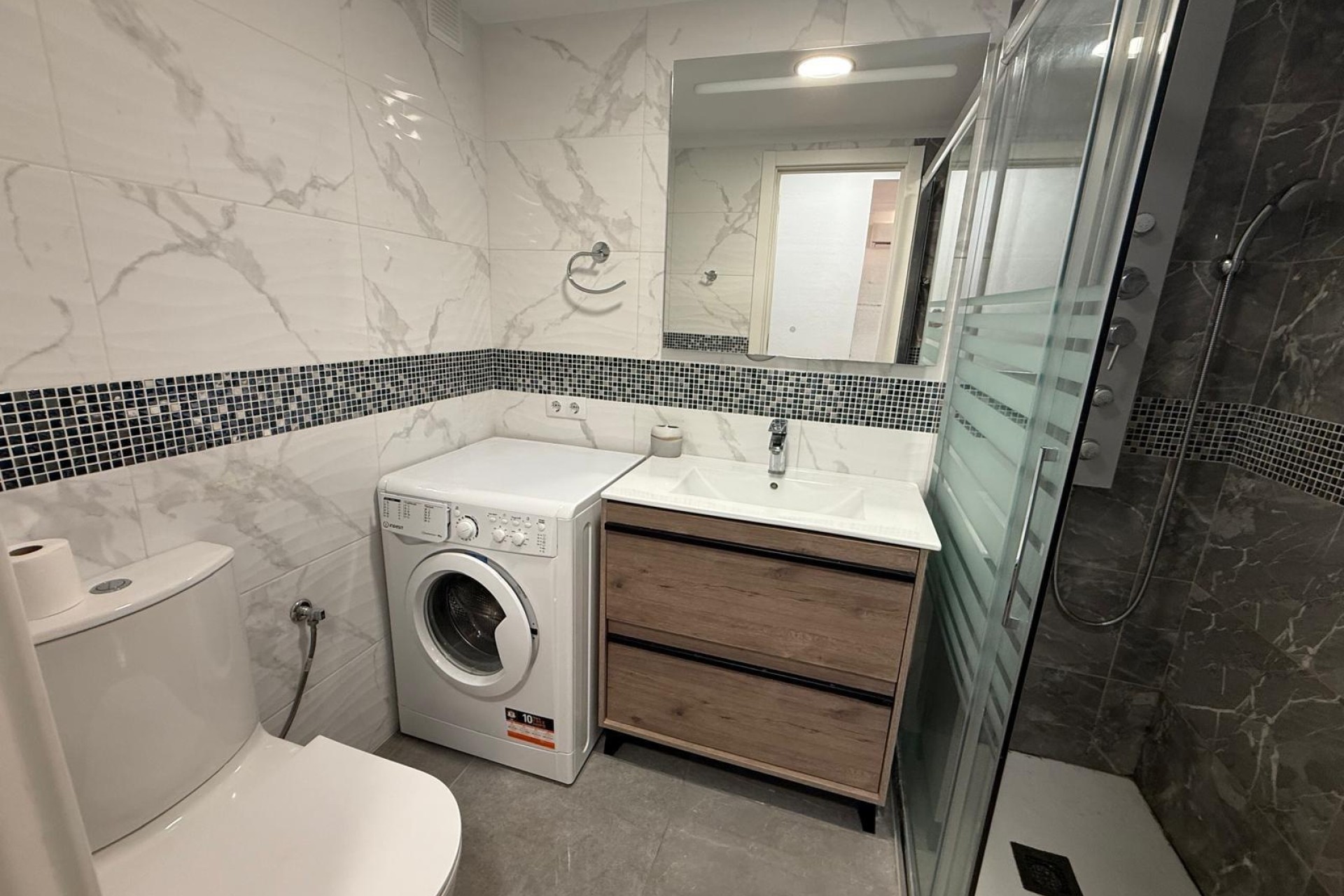 Herverkoop - Appartement / Flat -
Torrevieja - Center