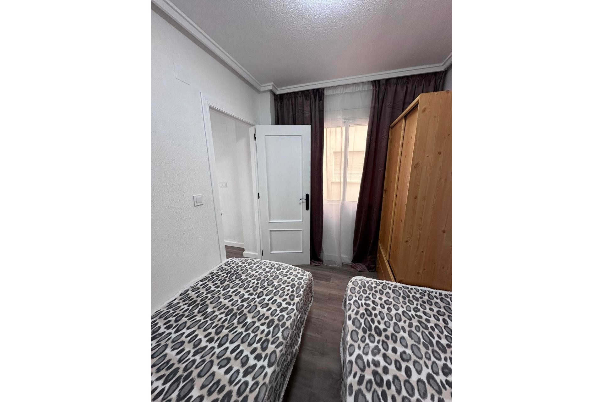 Herverkoop - Appartement / Flat -
Torrevieja - Centro - Muelle Pesquero