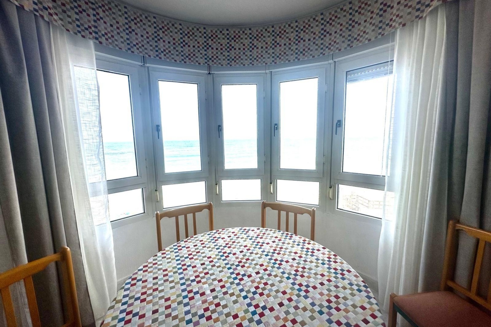 Herverkoop - Appartement / Flat -
Torrevieja - Centro