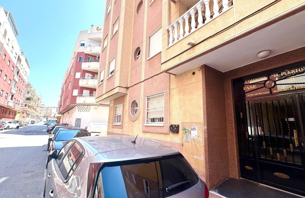 Herverkoop - Appartement / Flat -
Torrevieja - Centro