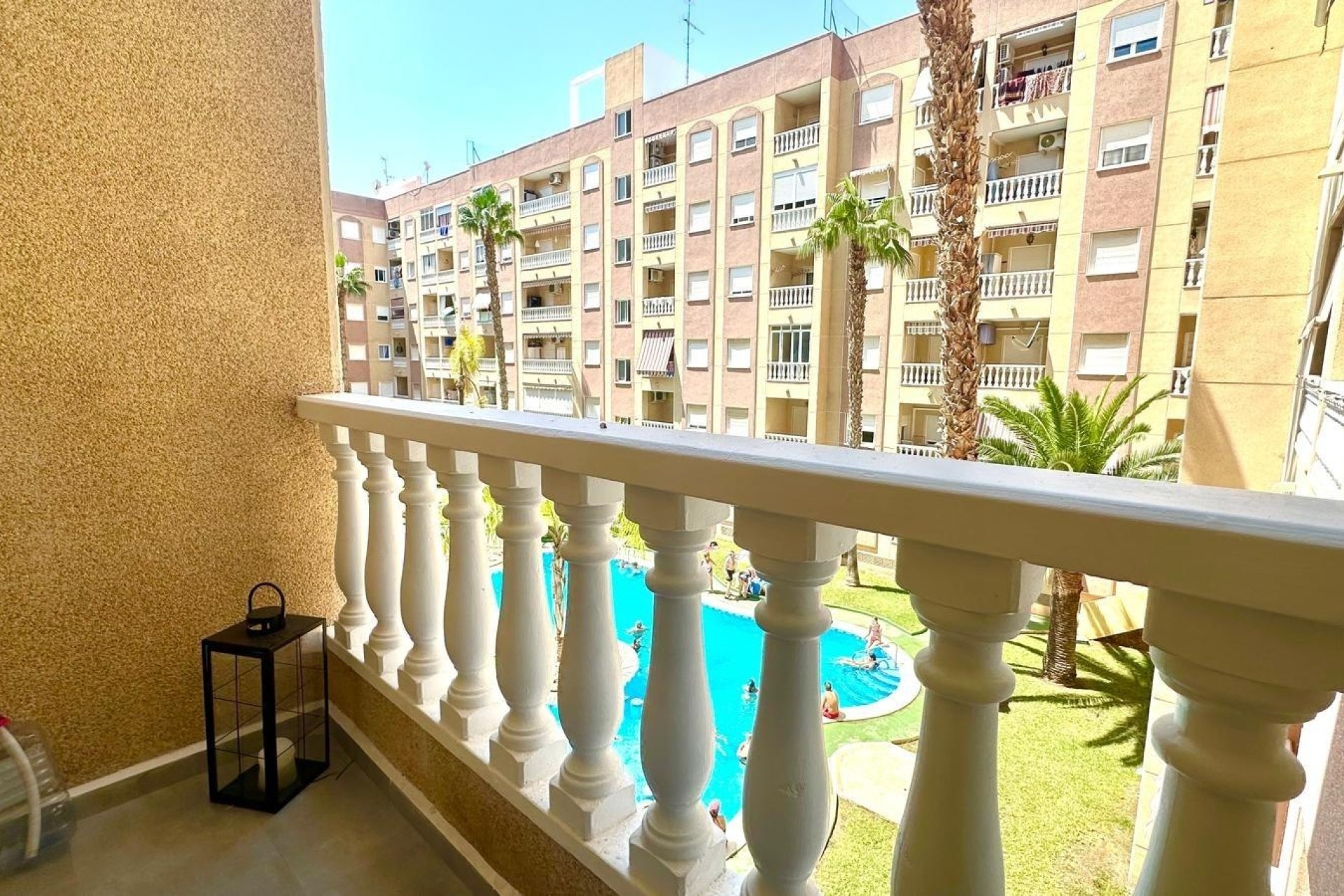 Herverkoop - Appartement / Flat -
Torrevieja - Centro