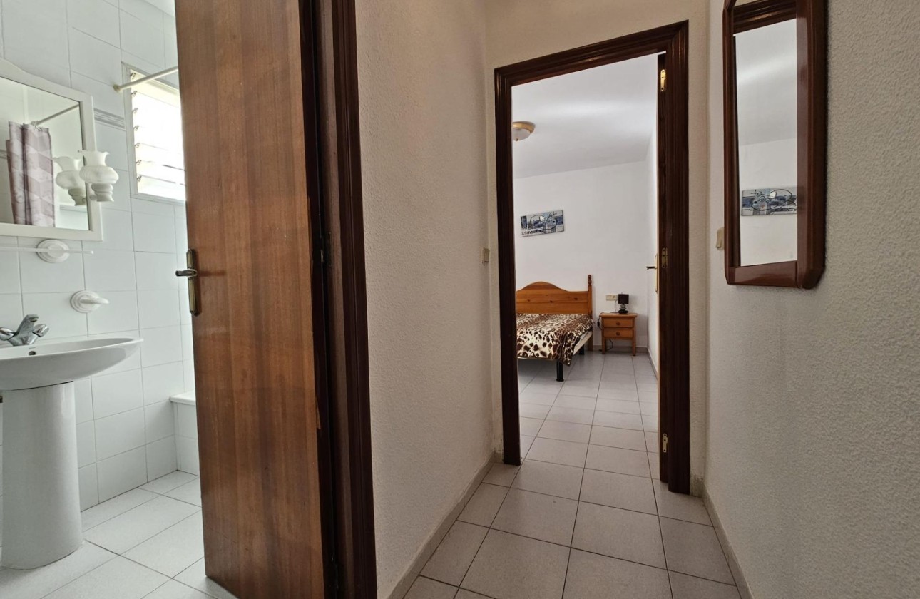 Herverkoop - Appartement / Flat -
Torrevieja - Centro